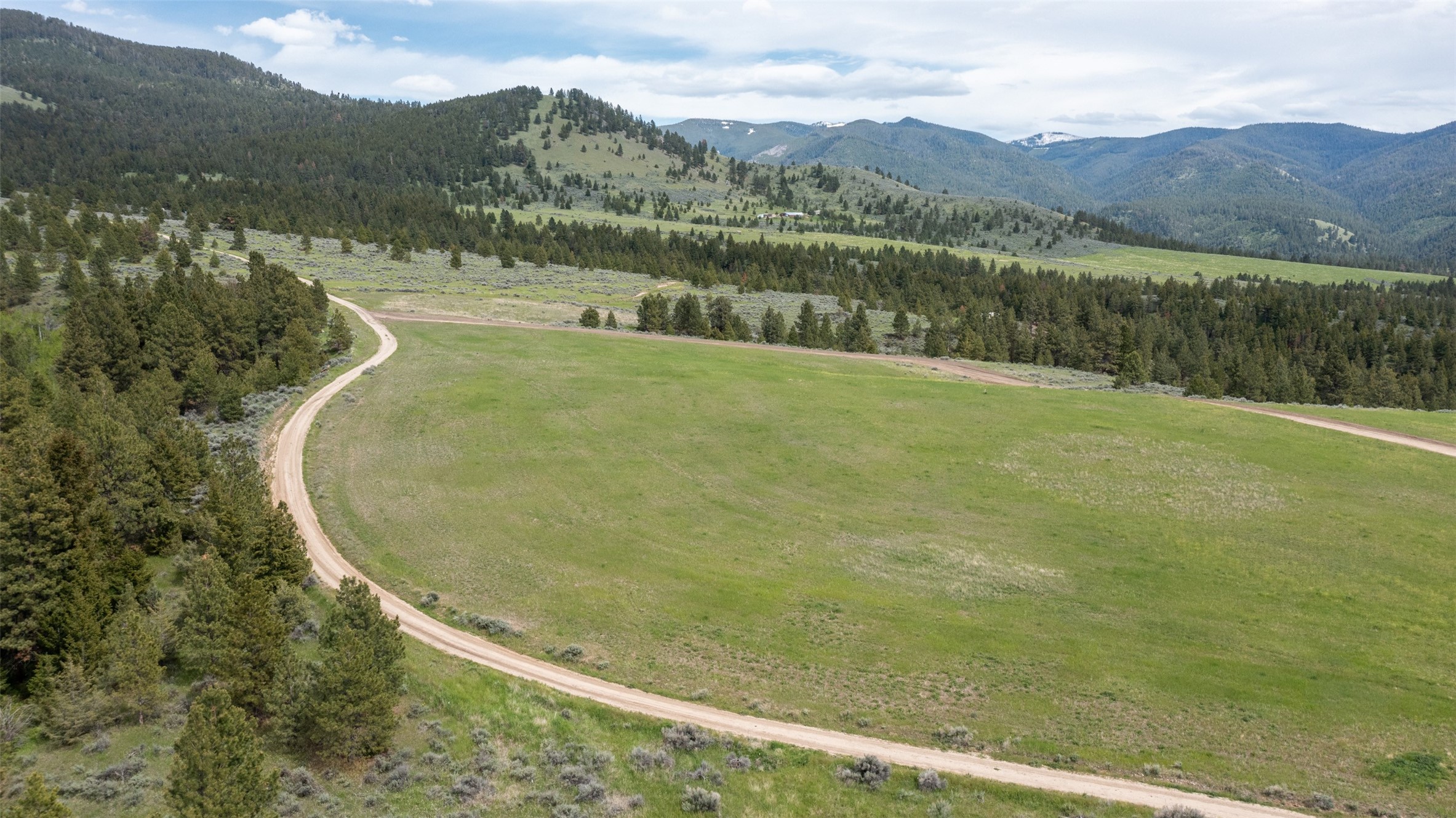 Tract 264 Sapphire Ranch Trail