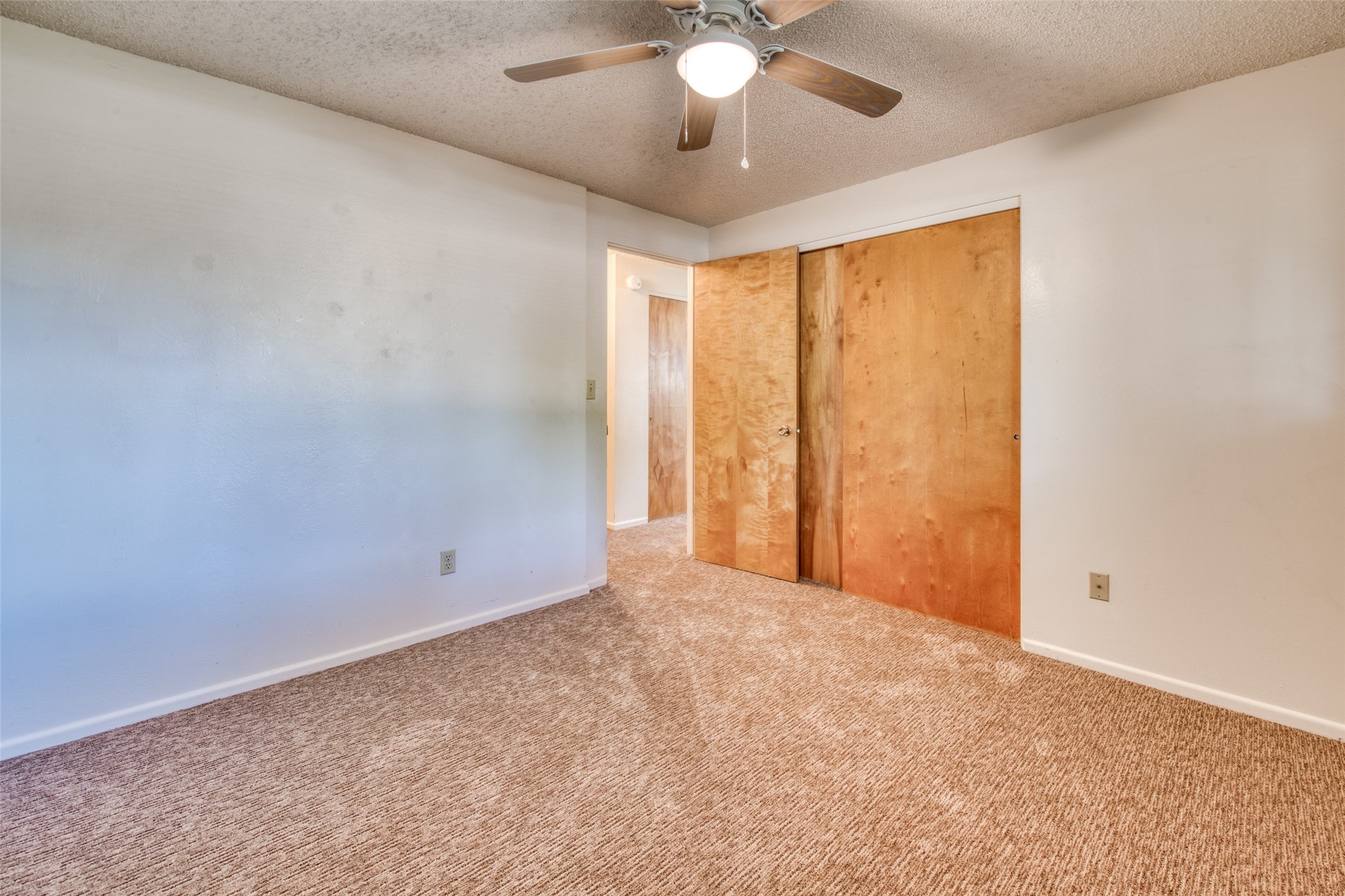 645 S 1st Street W