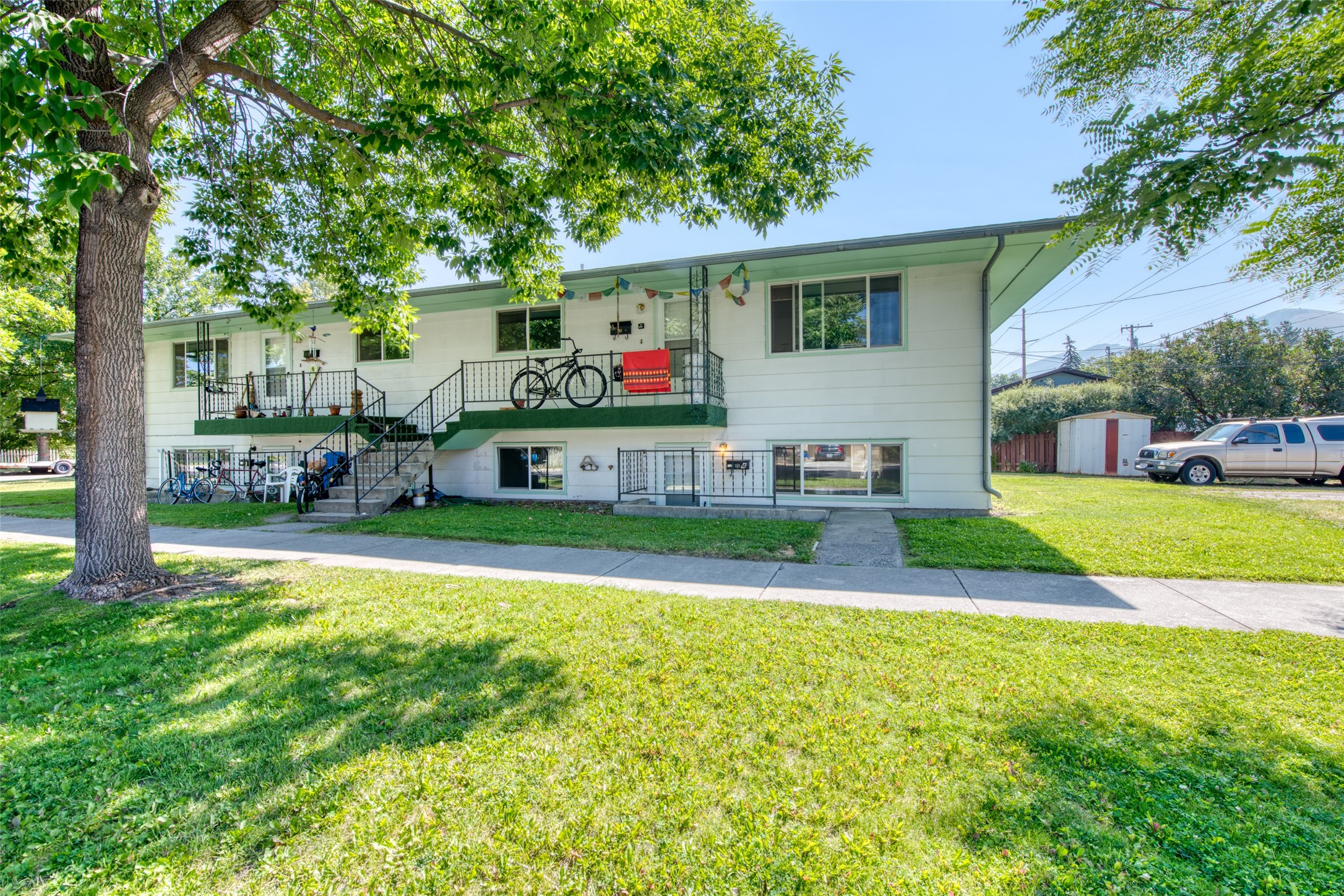 645 S 1st Street W