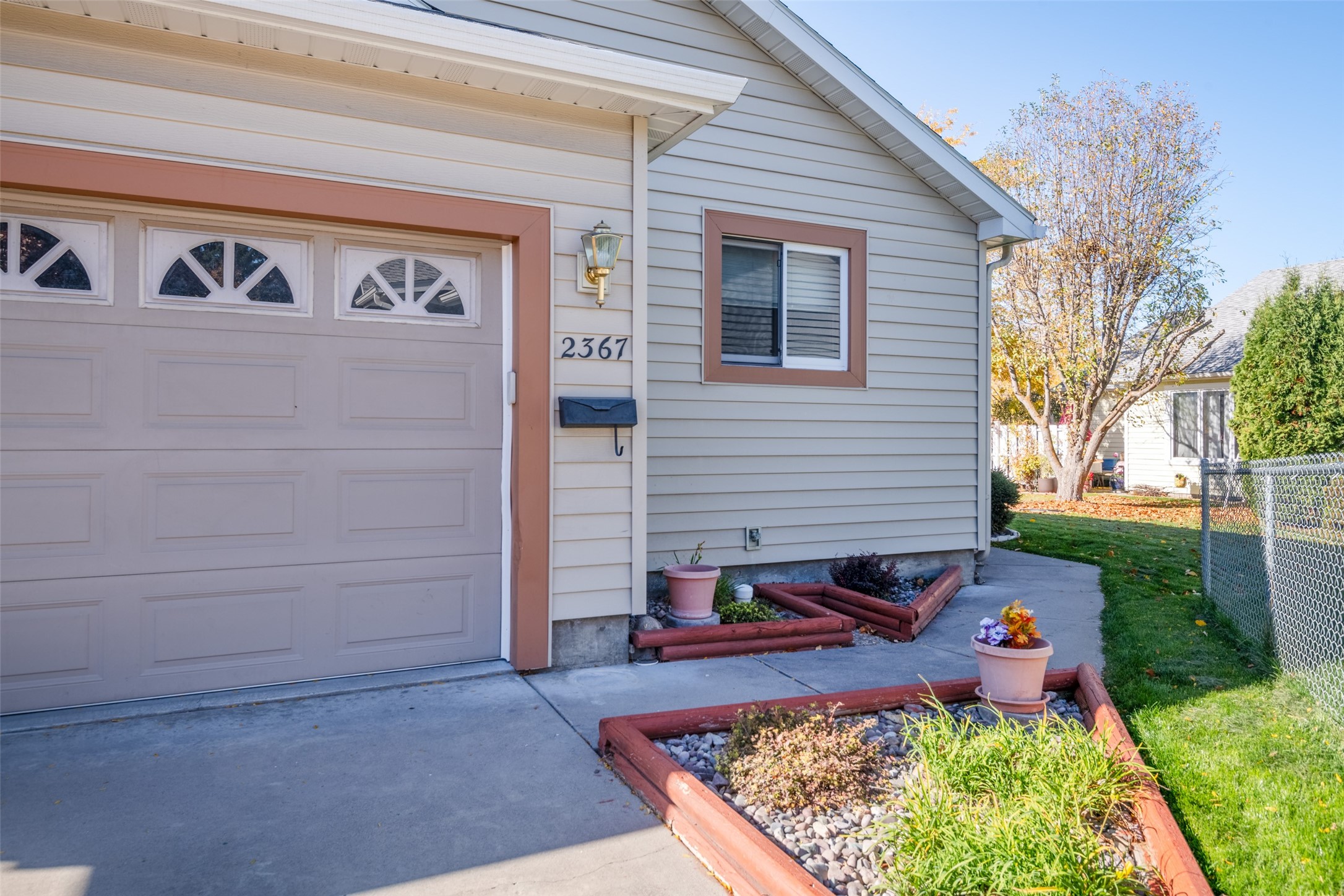 2367 Village Square