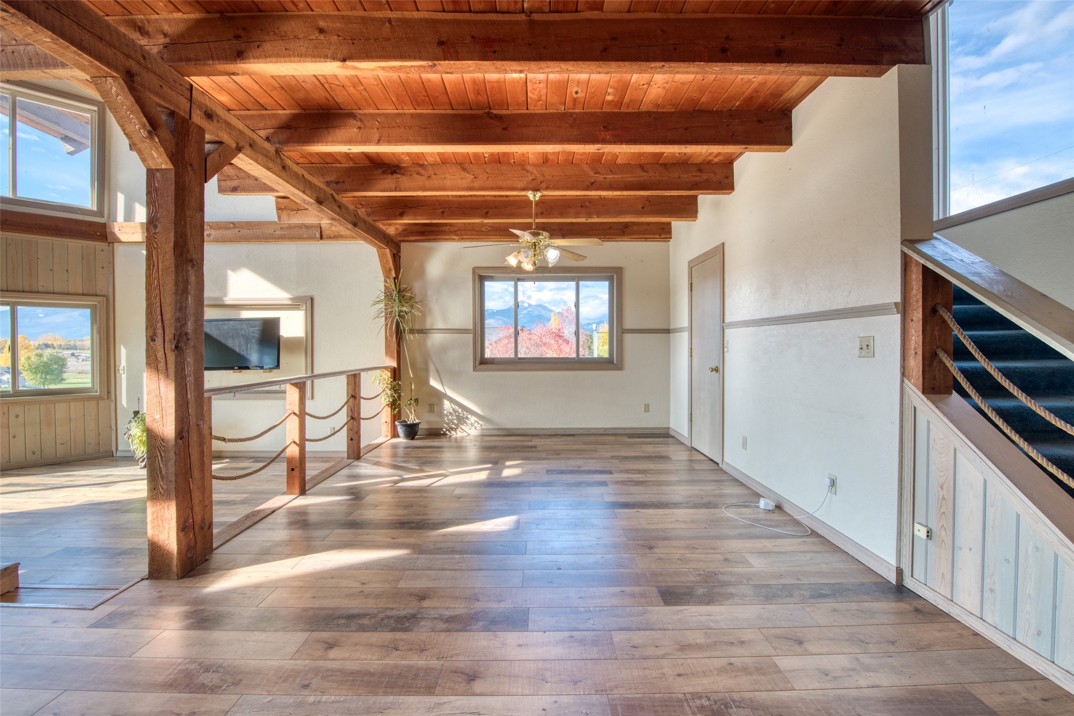 869 Honey House Lane