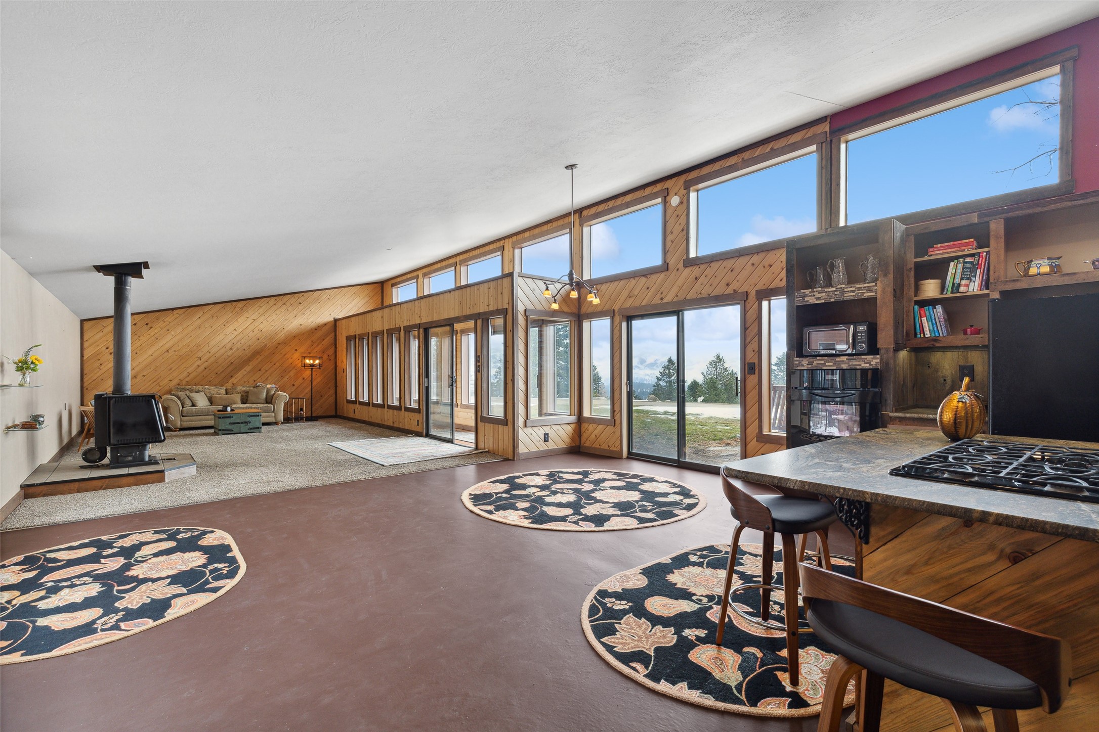 700 Cudabena Road