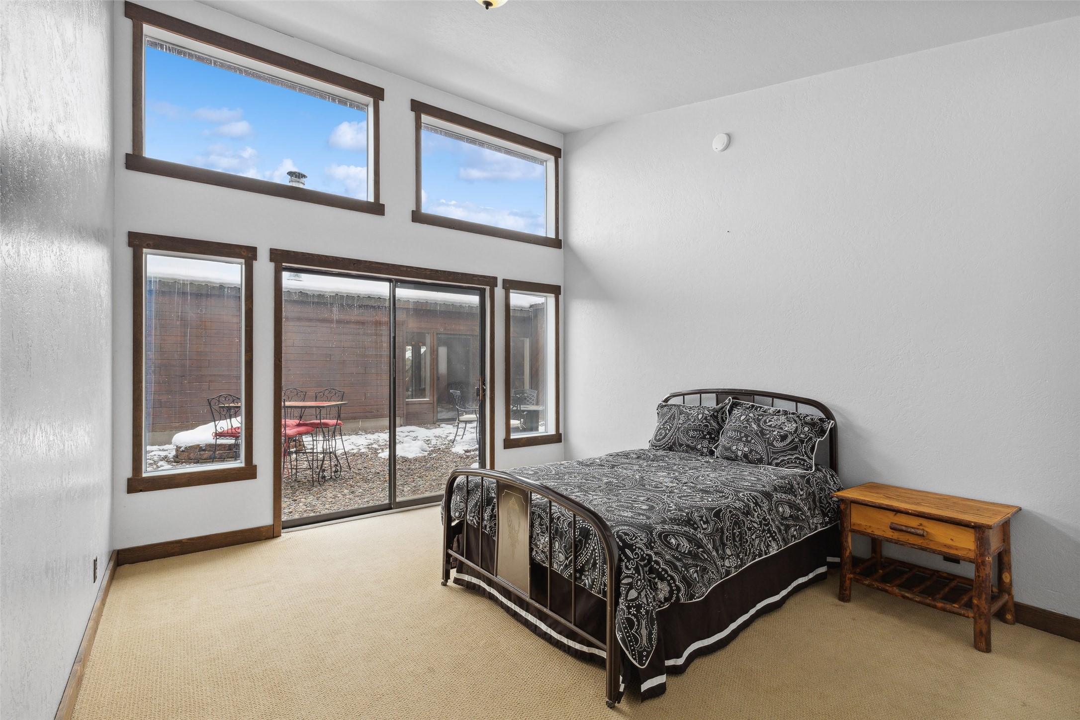 700 Cudabena Road