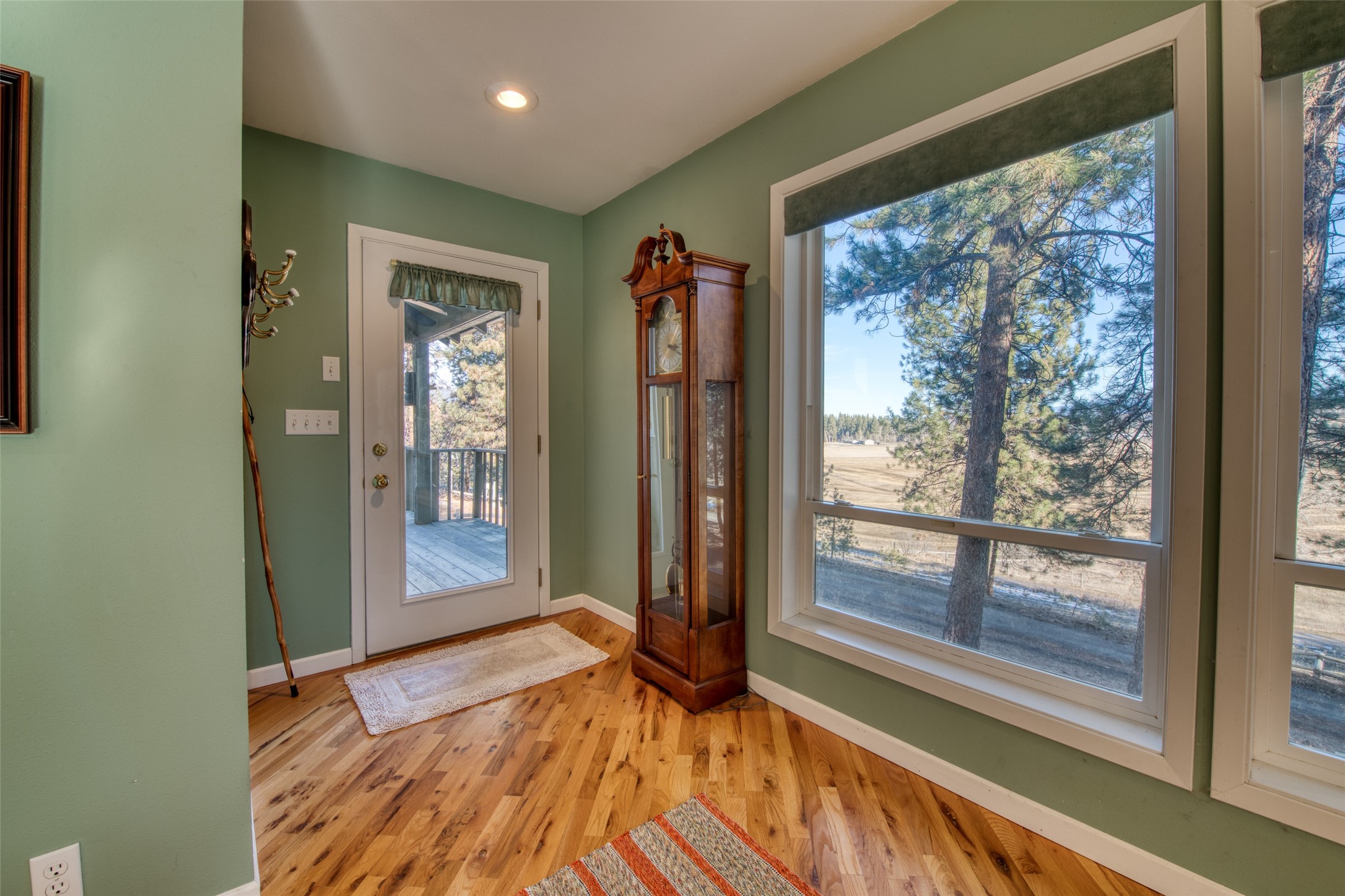 560 Camas Creek Loop