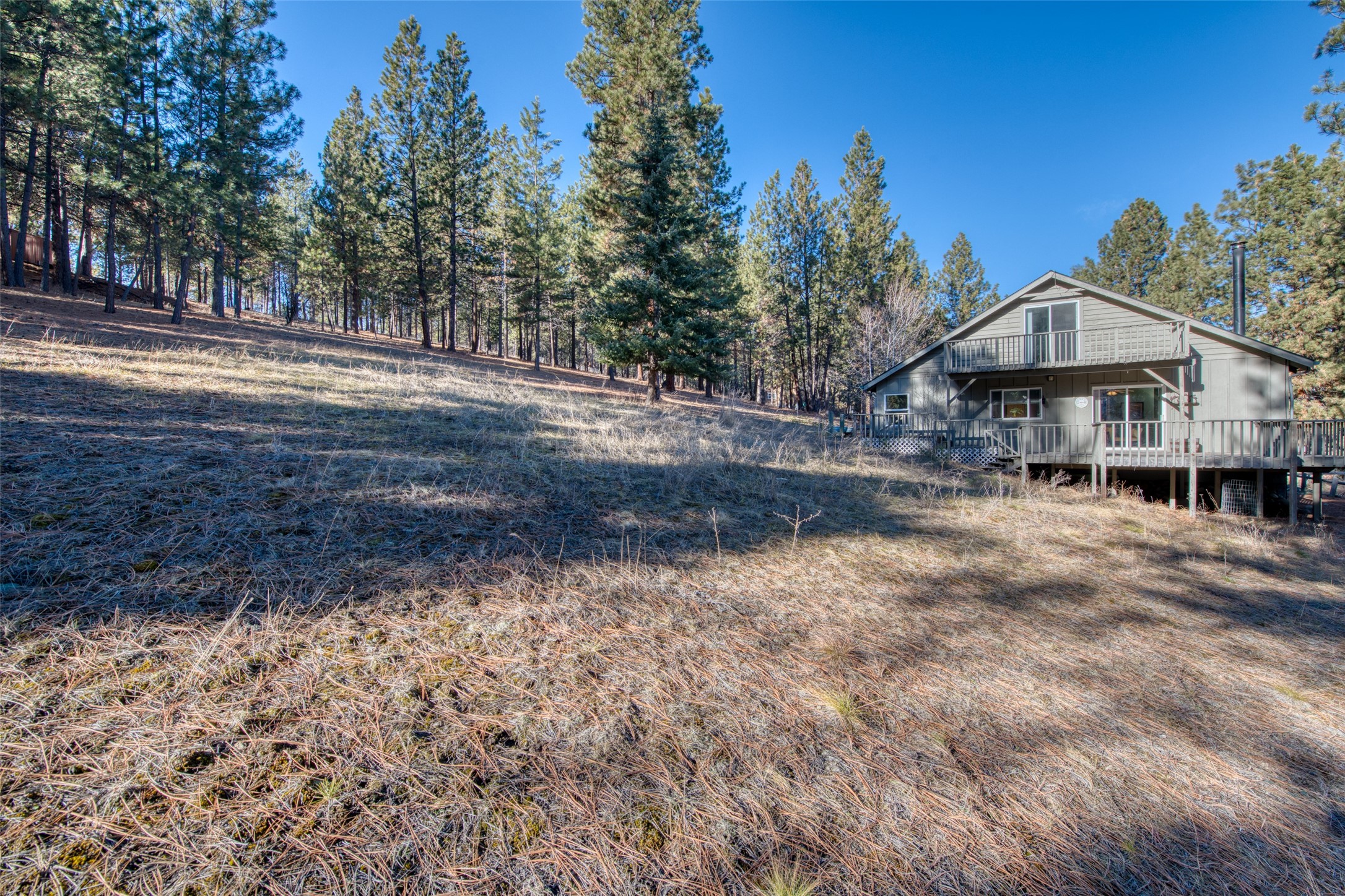 560 Camas Creek Loop