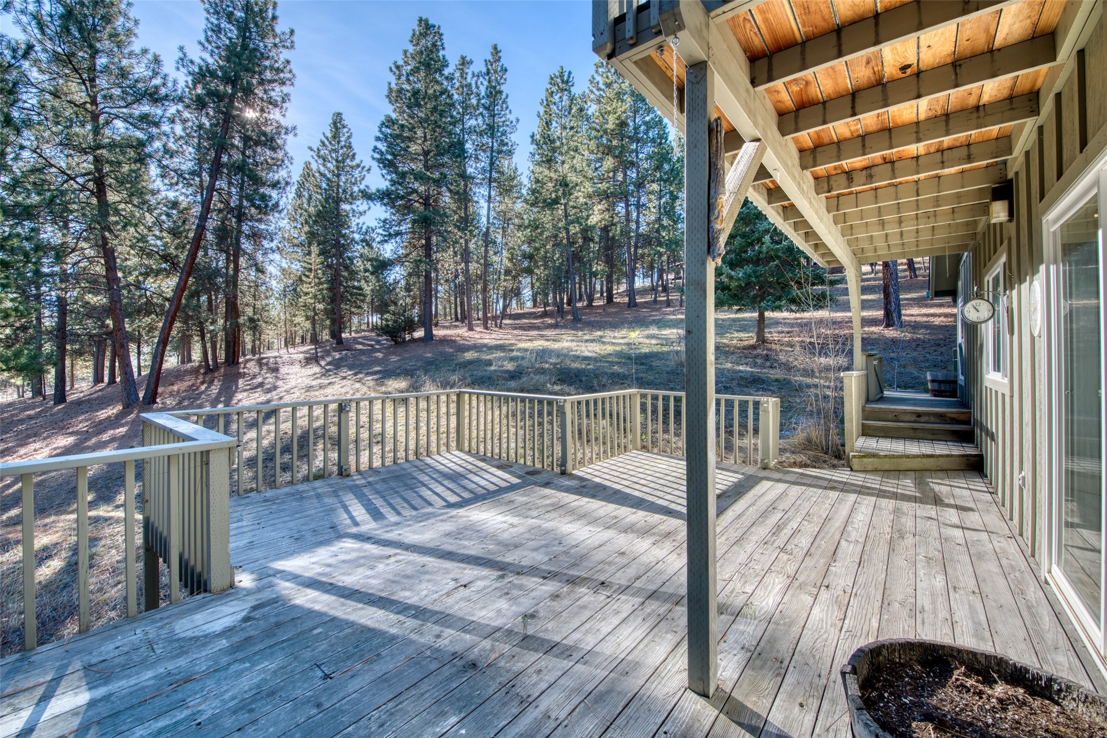 560 Camas Creek Loop