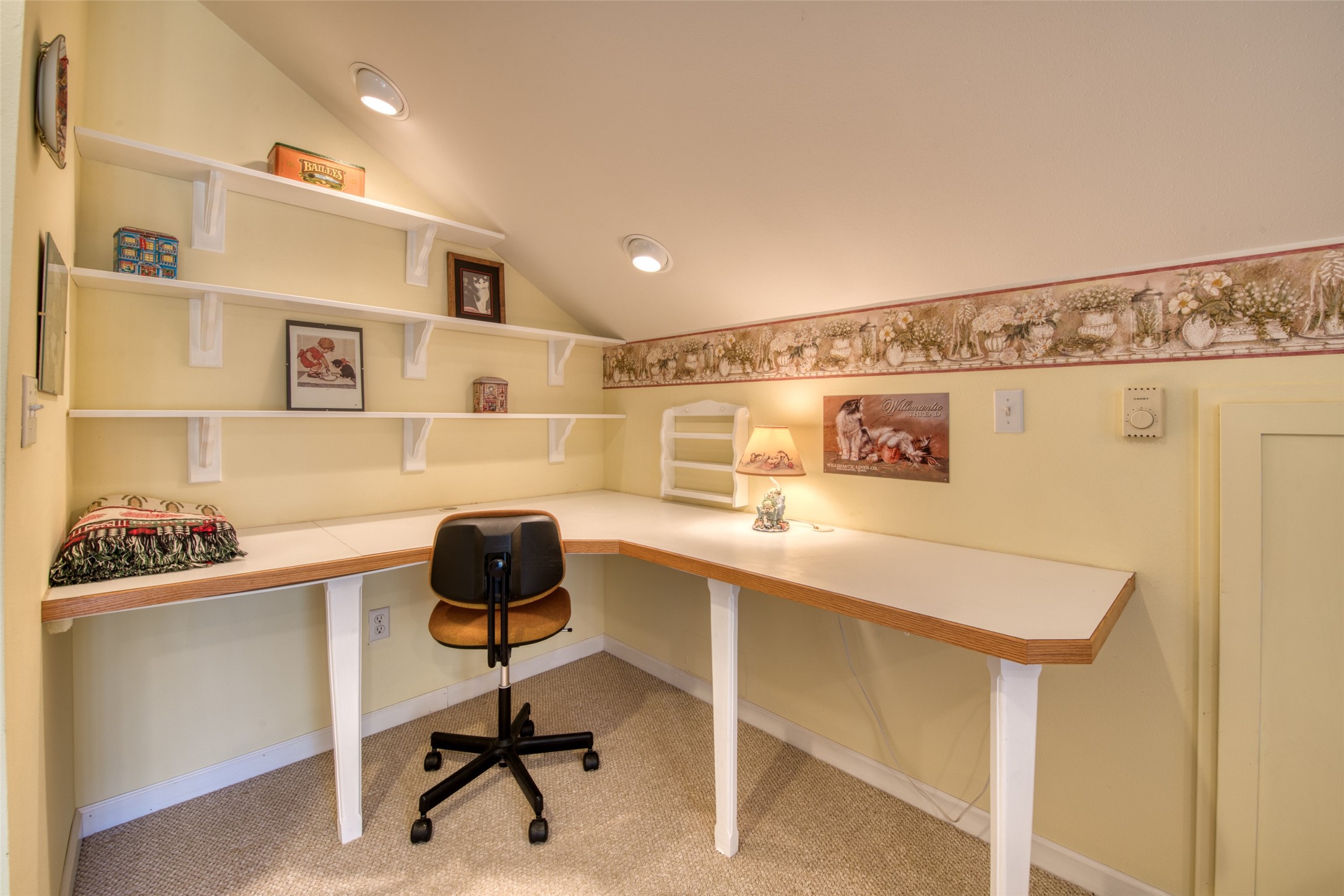 560 Camas Creek Loop
