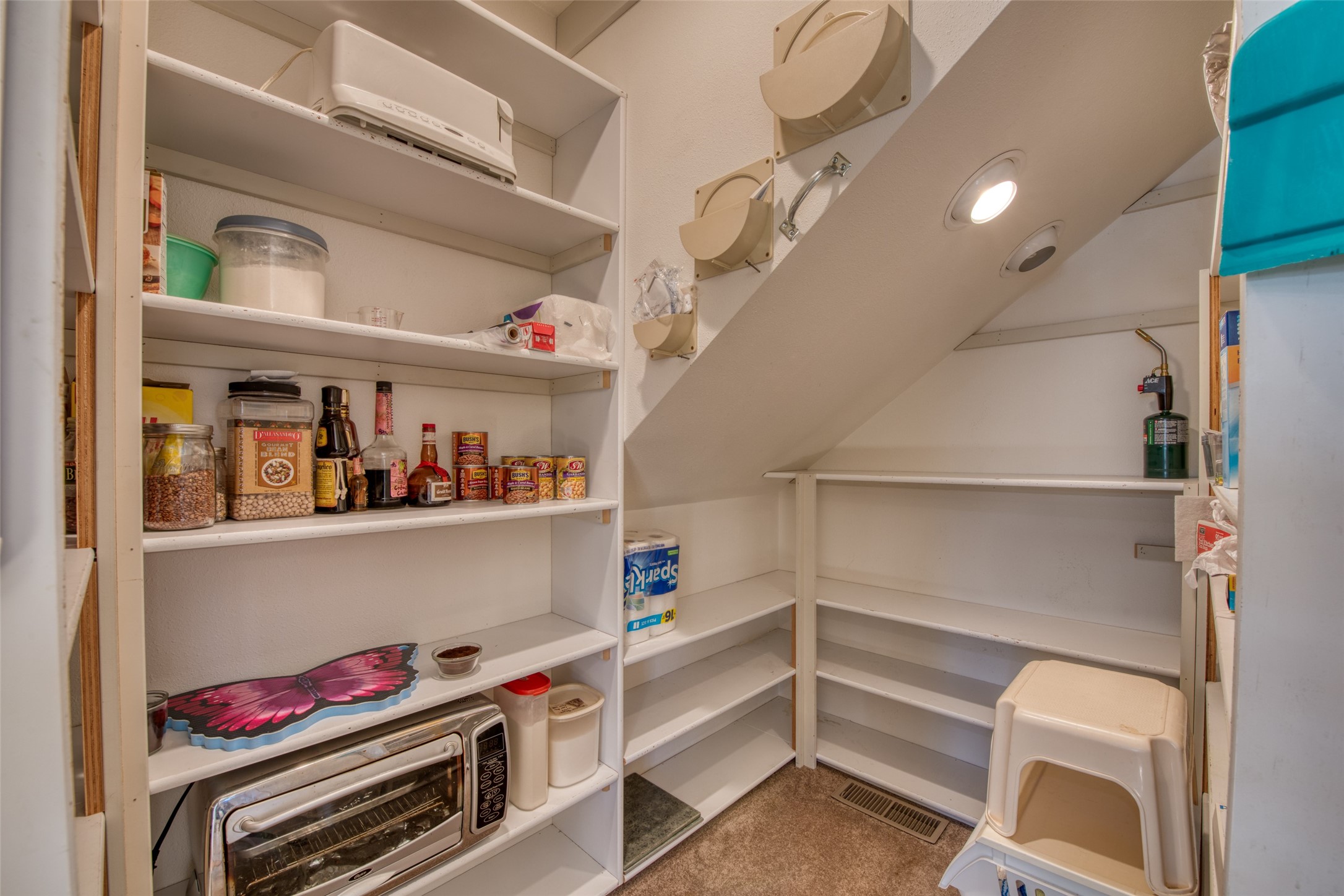 560 Camas Creek Loop