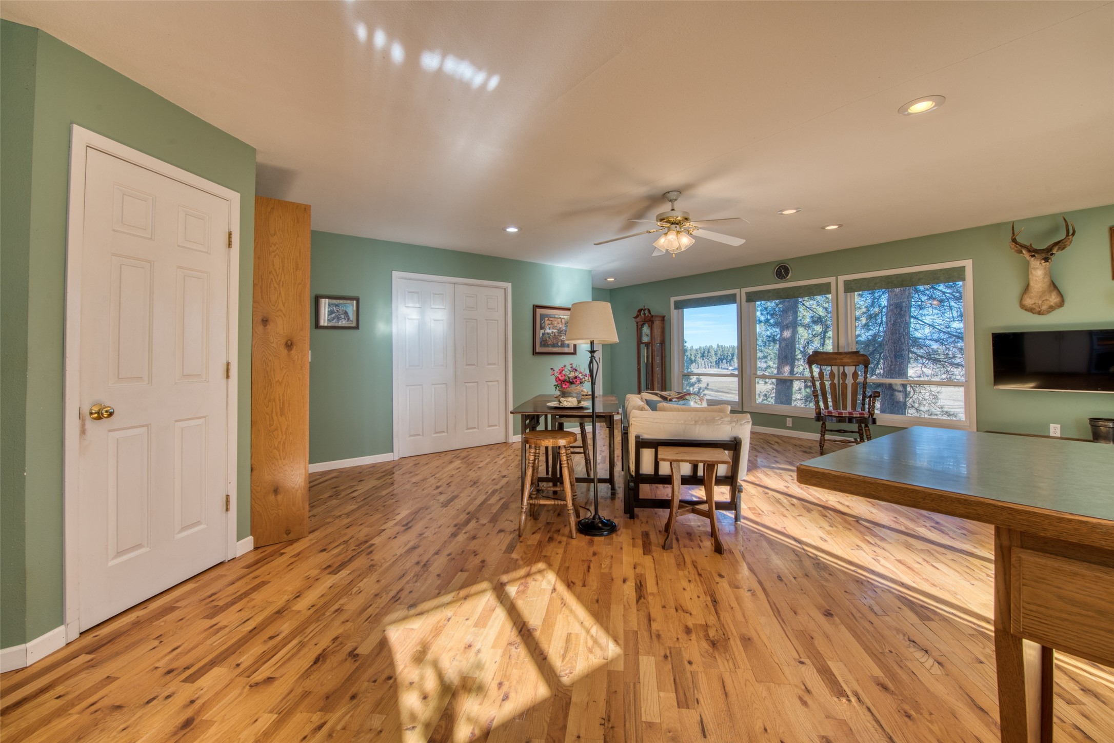 560 Camas Creek Loop