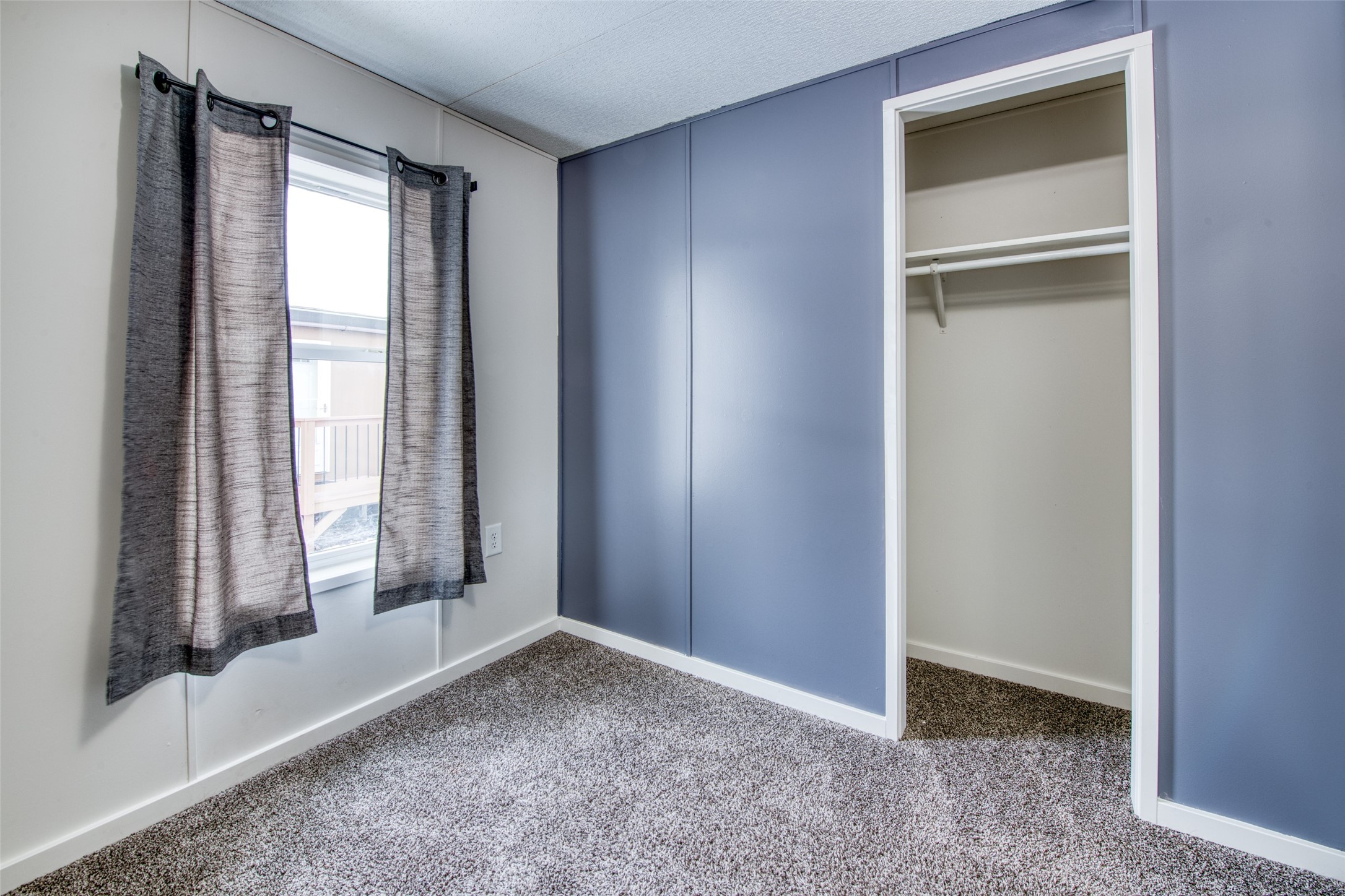643 Grantsdale Road 9