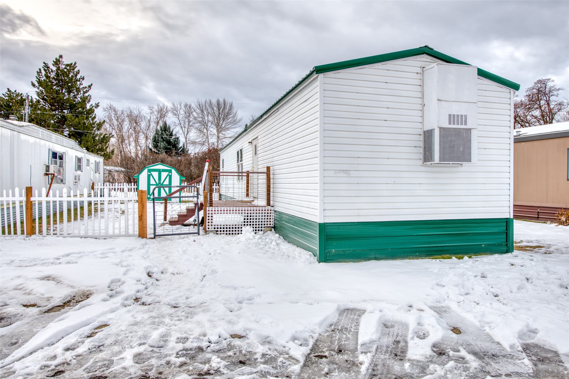 643 Grantsdale Road 9