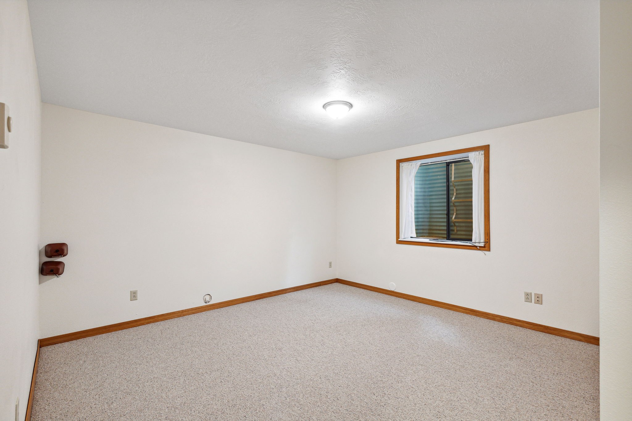 670 Eagles Roost Lane