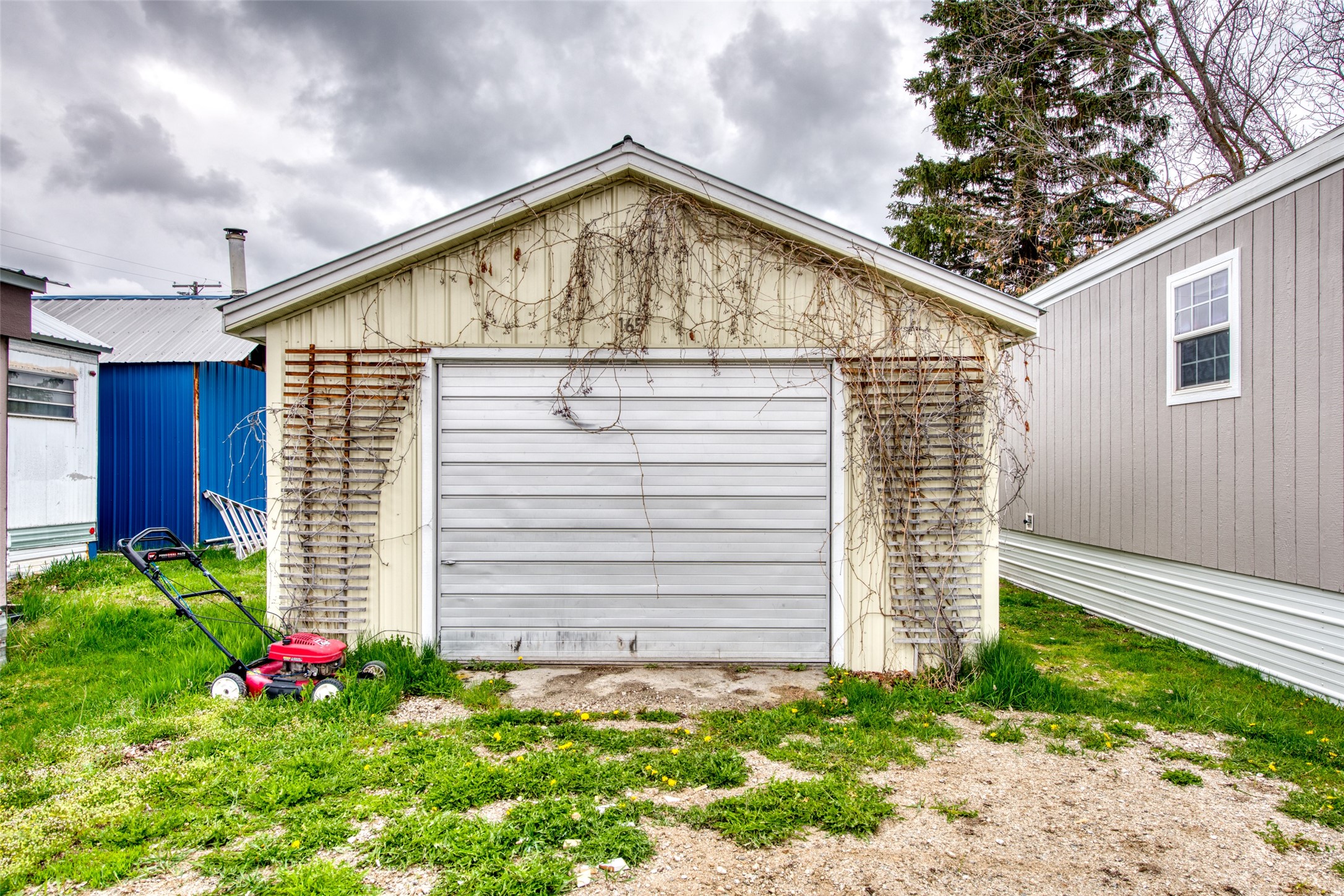165 Martin Street N