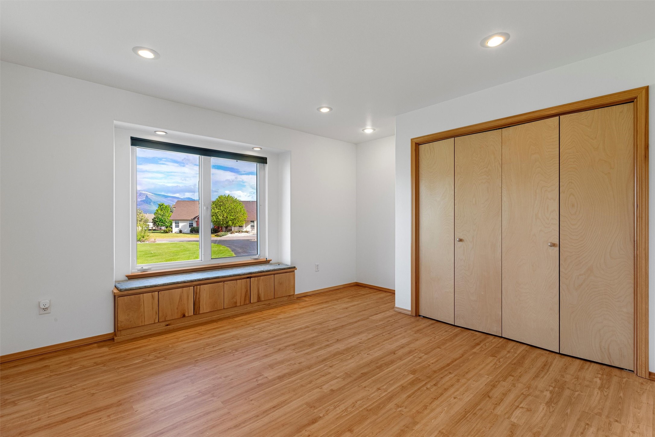 229 Carriage Road