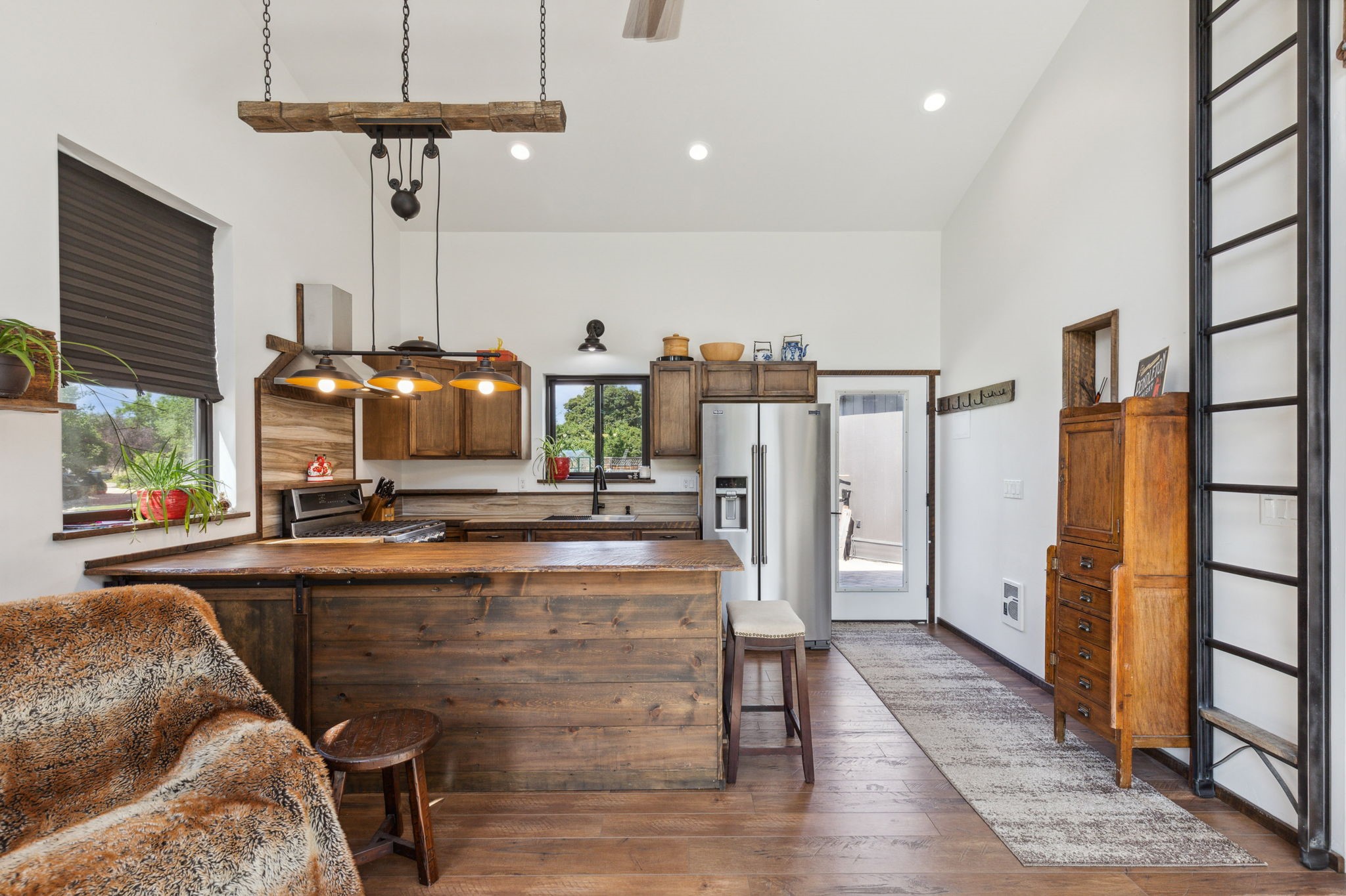 1113 W Main Street