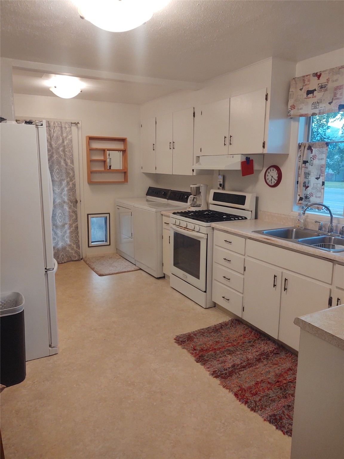 1113 W Main Street