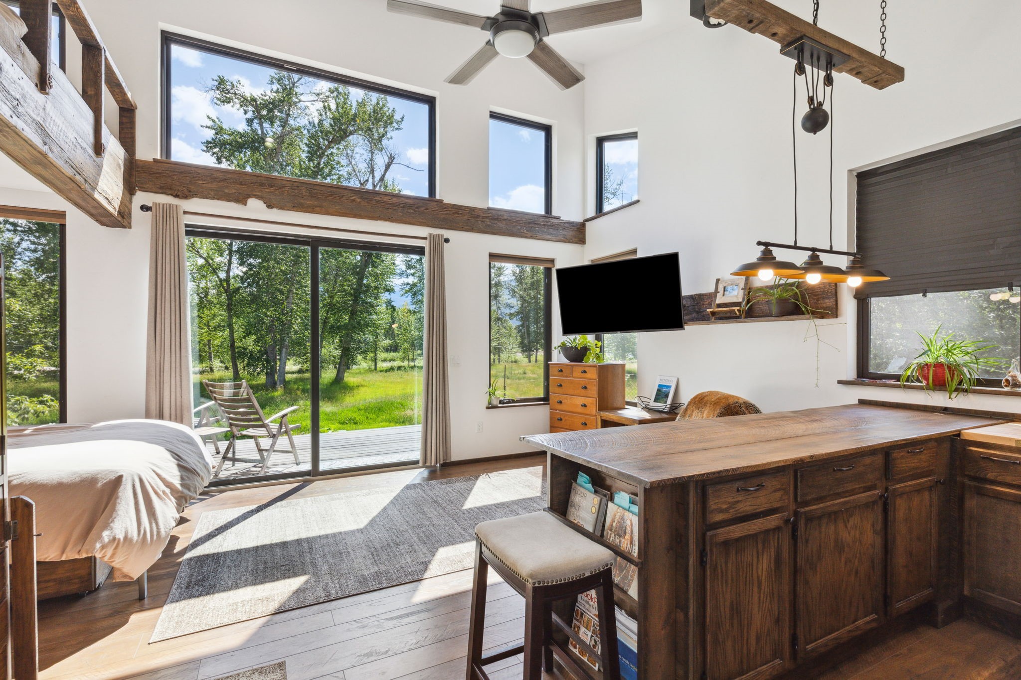 1113 W Main Street