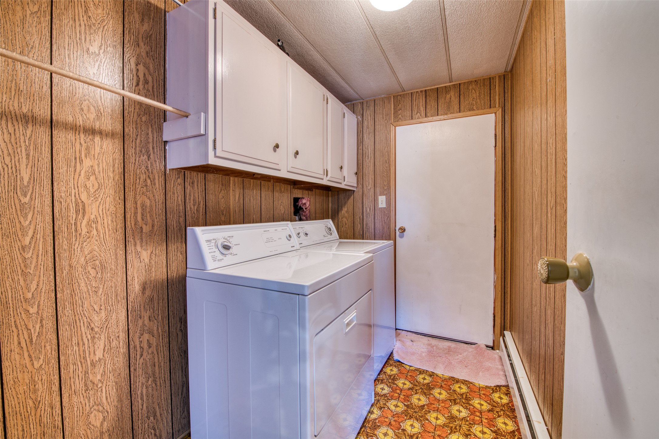 389 Winkler Lane