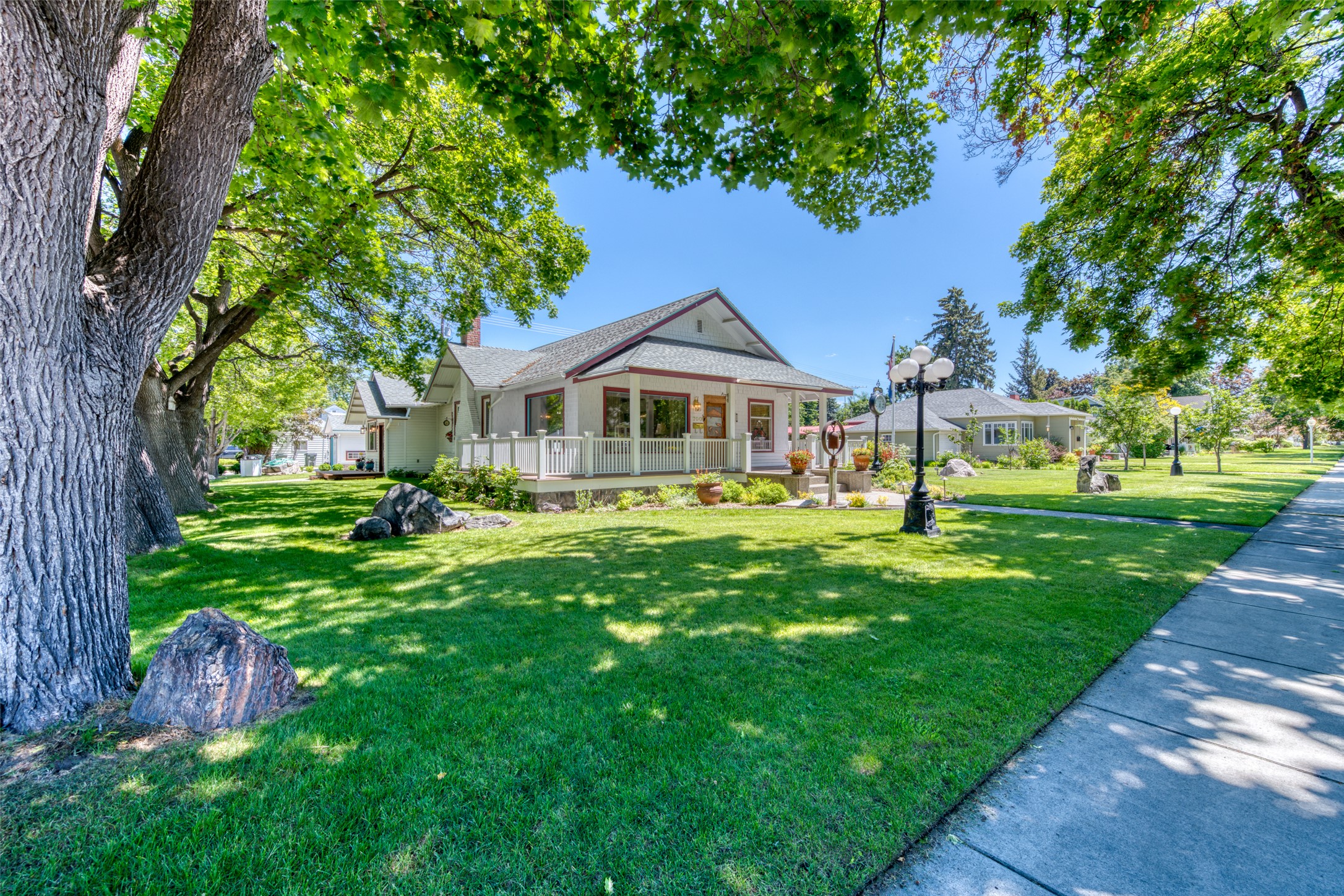 700 S 3rd Street