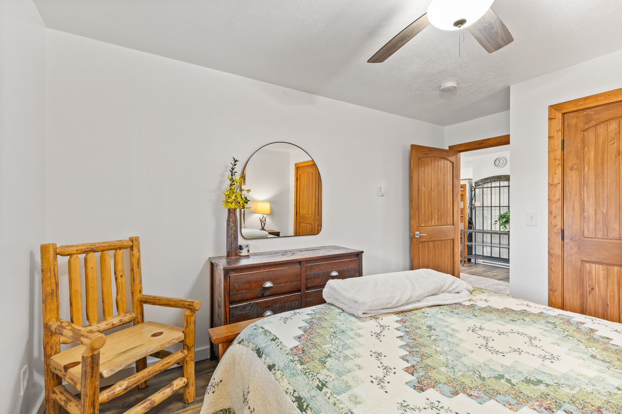 1862 Mountain Meadow Lane