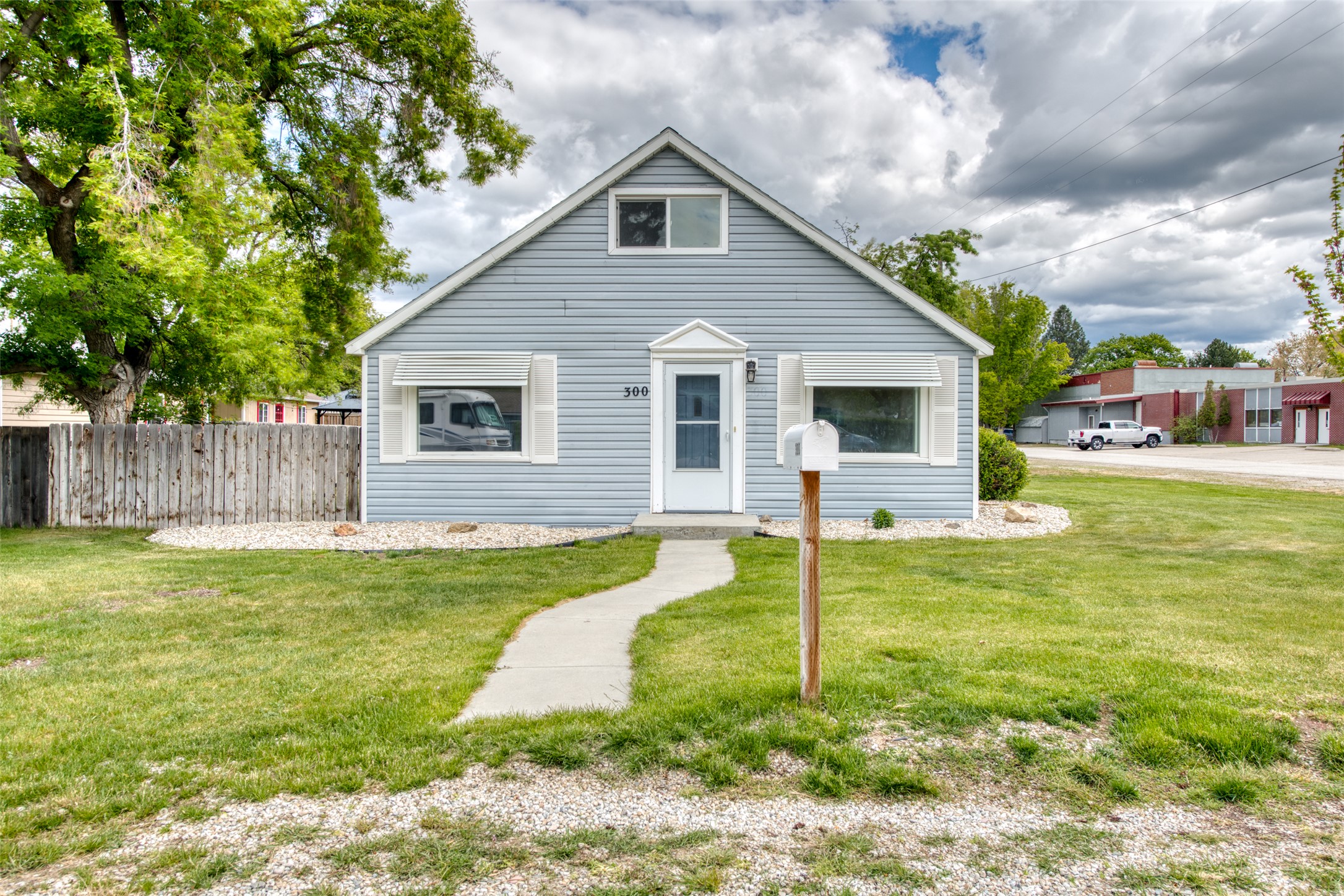 300 N 6th Street