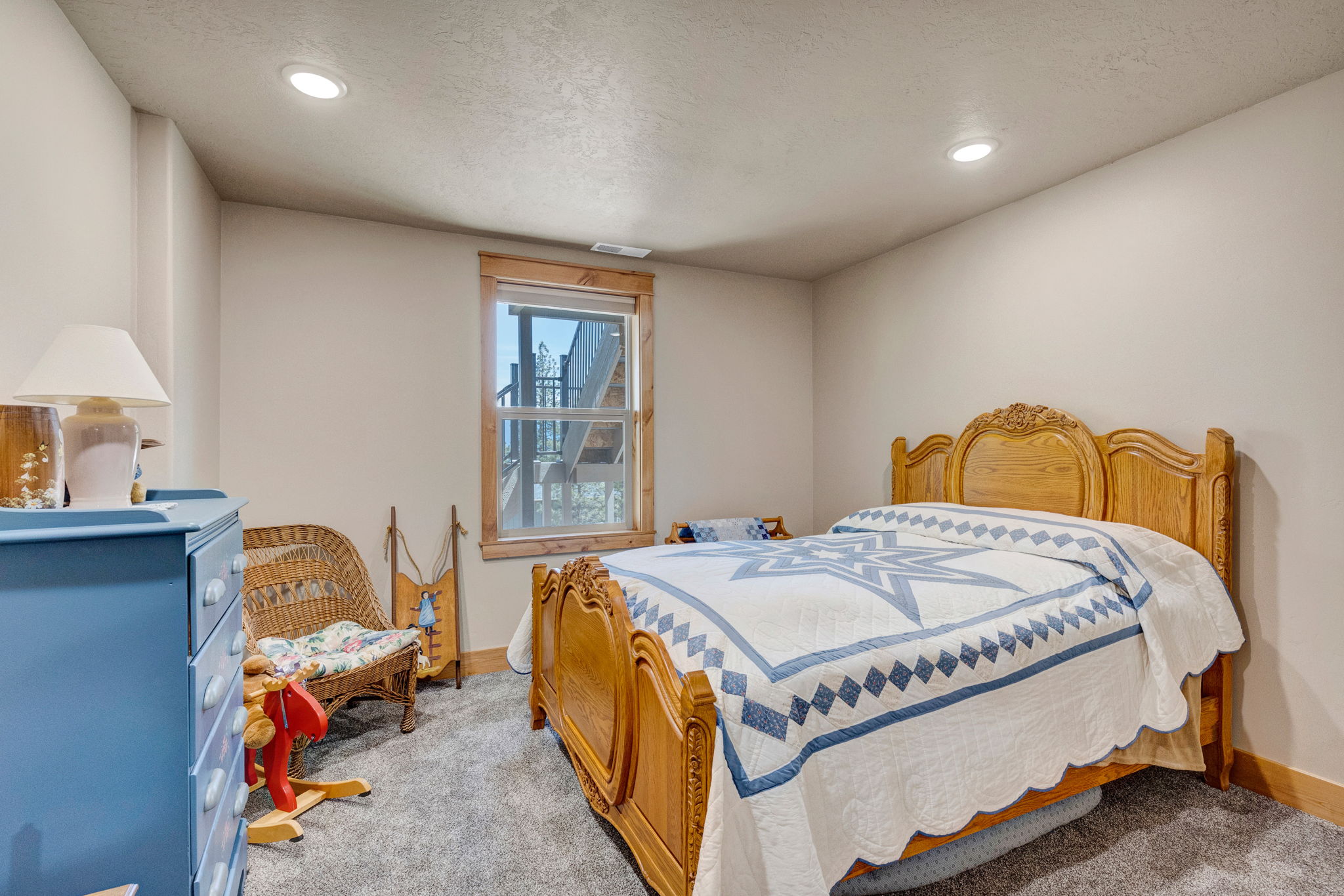 595 Merwin Trail