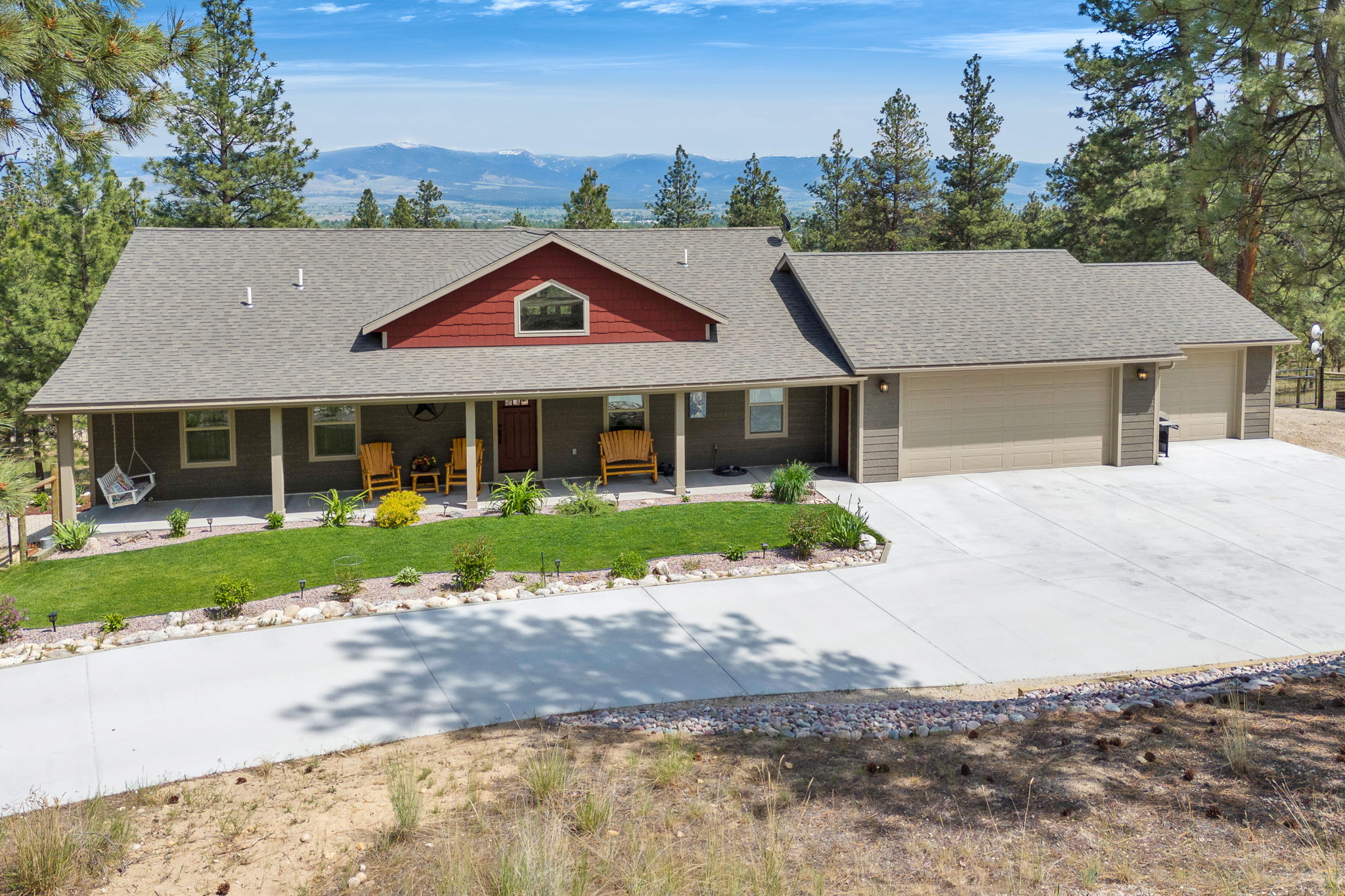 595 Merwin Trail