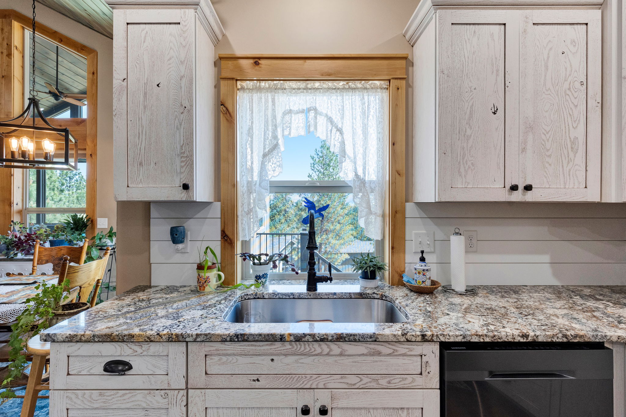 595 Merwin Trail