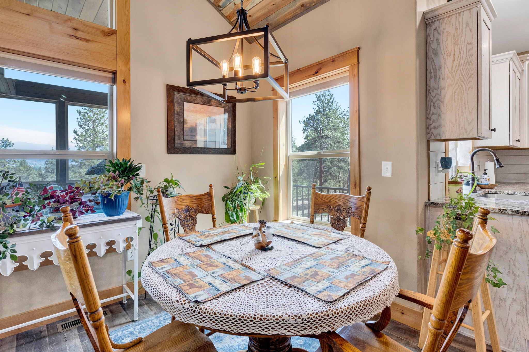 595 Merwin Trail