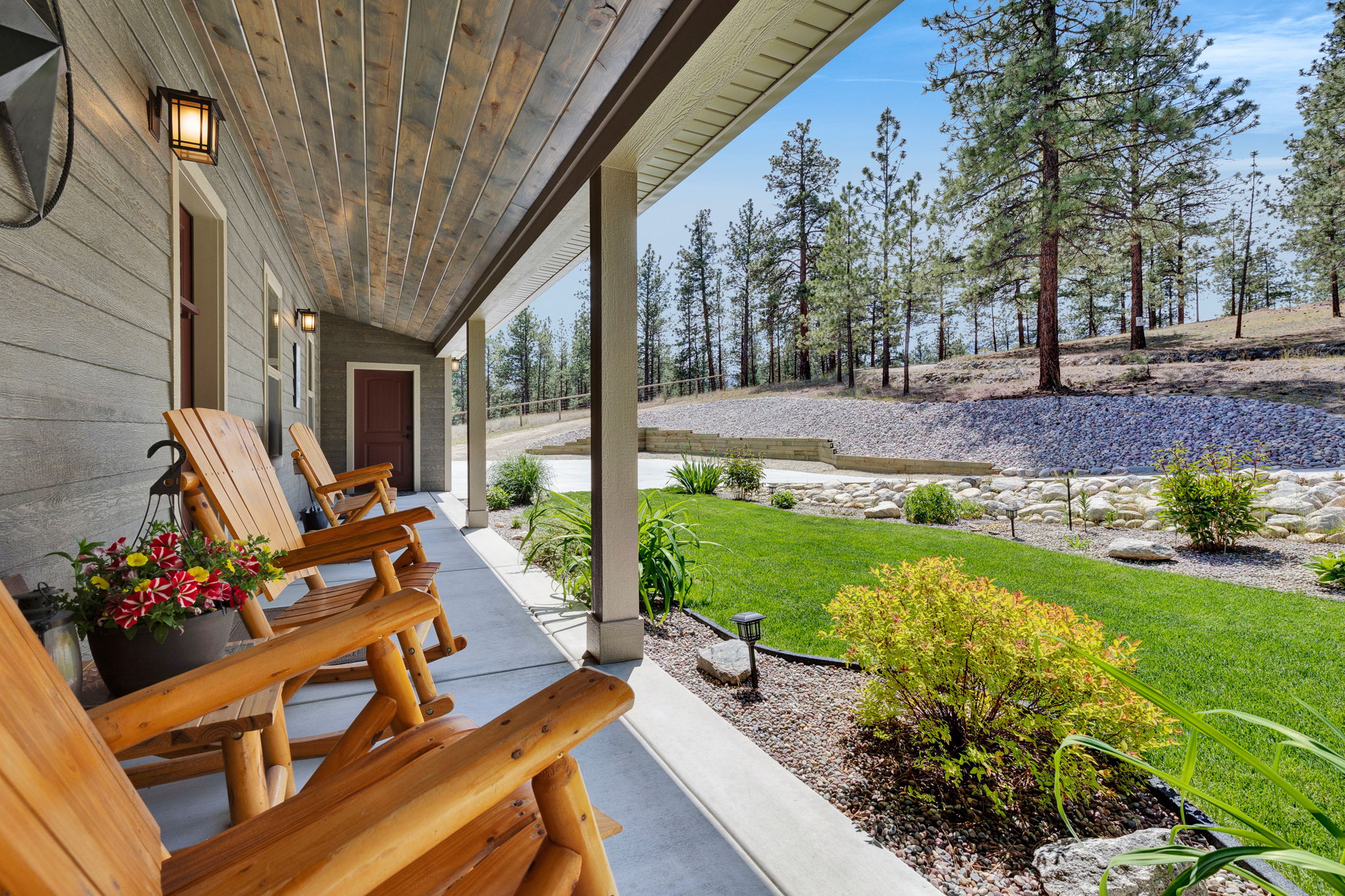 595 Merwin Trail