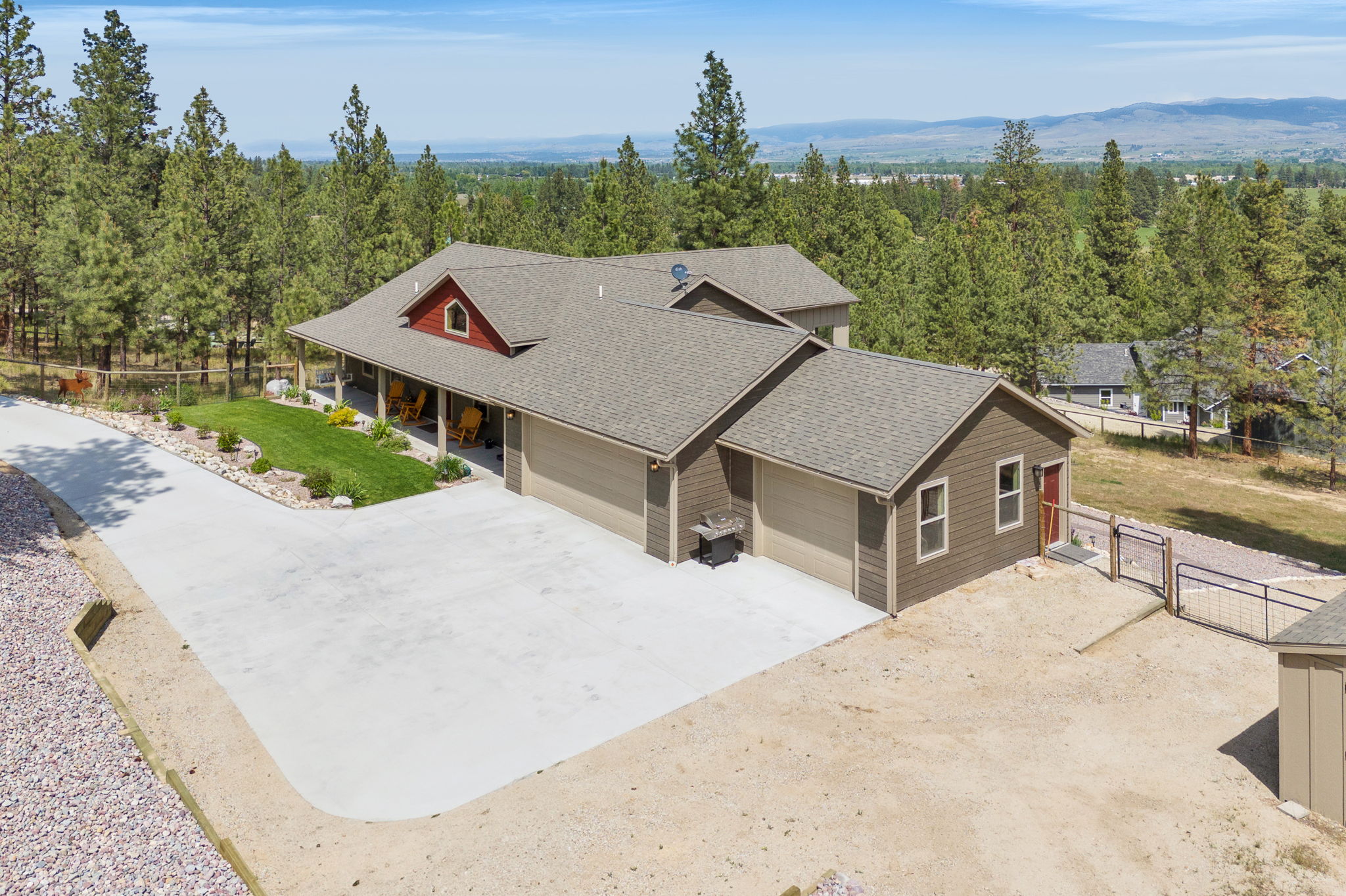 595 Merwin Trail