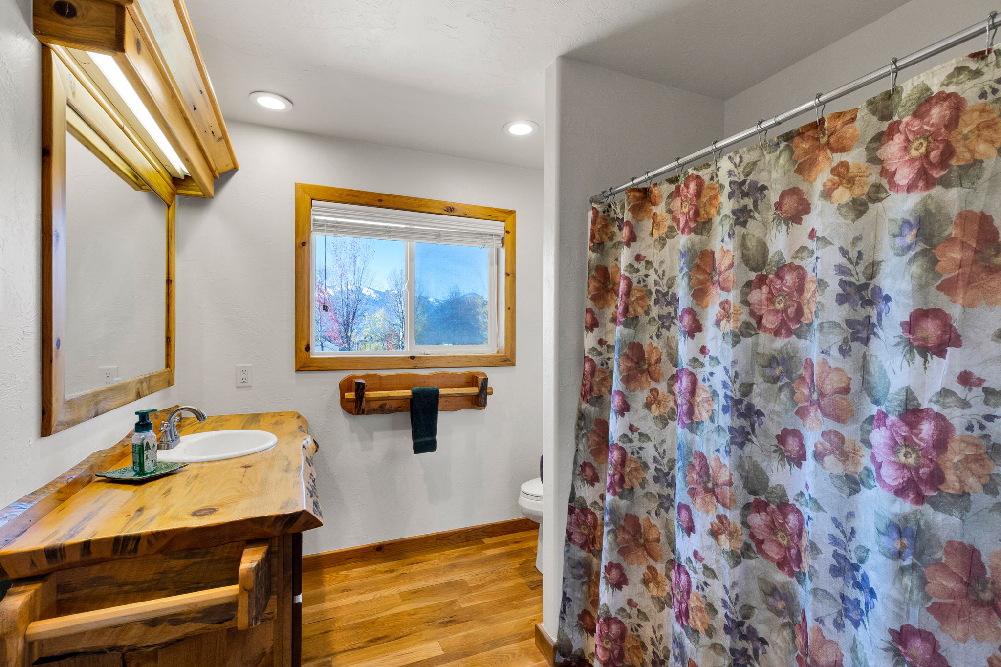 446 Eagle Lane