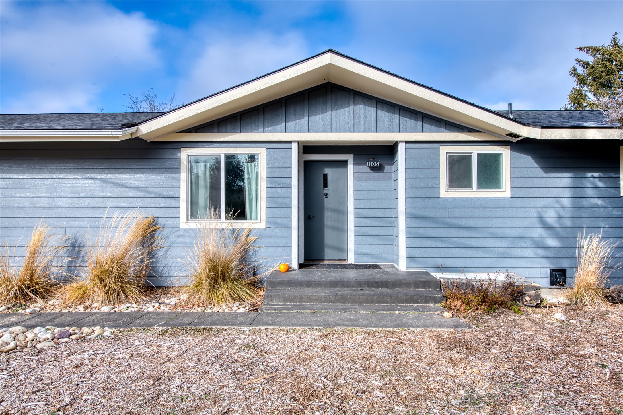 105 N 8th Street