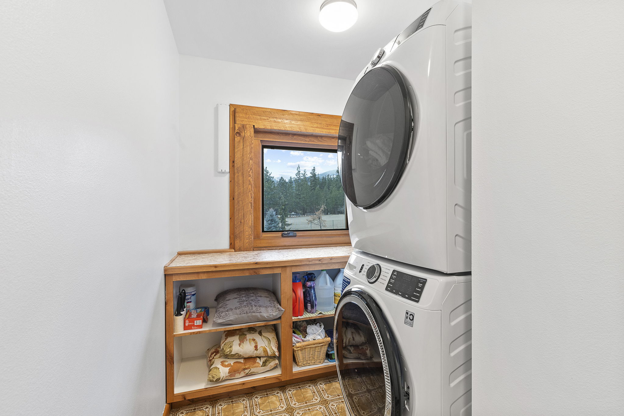 1862 Mountain Meadow Lane