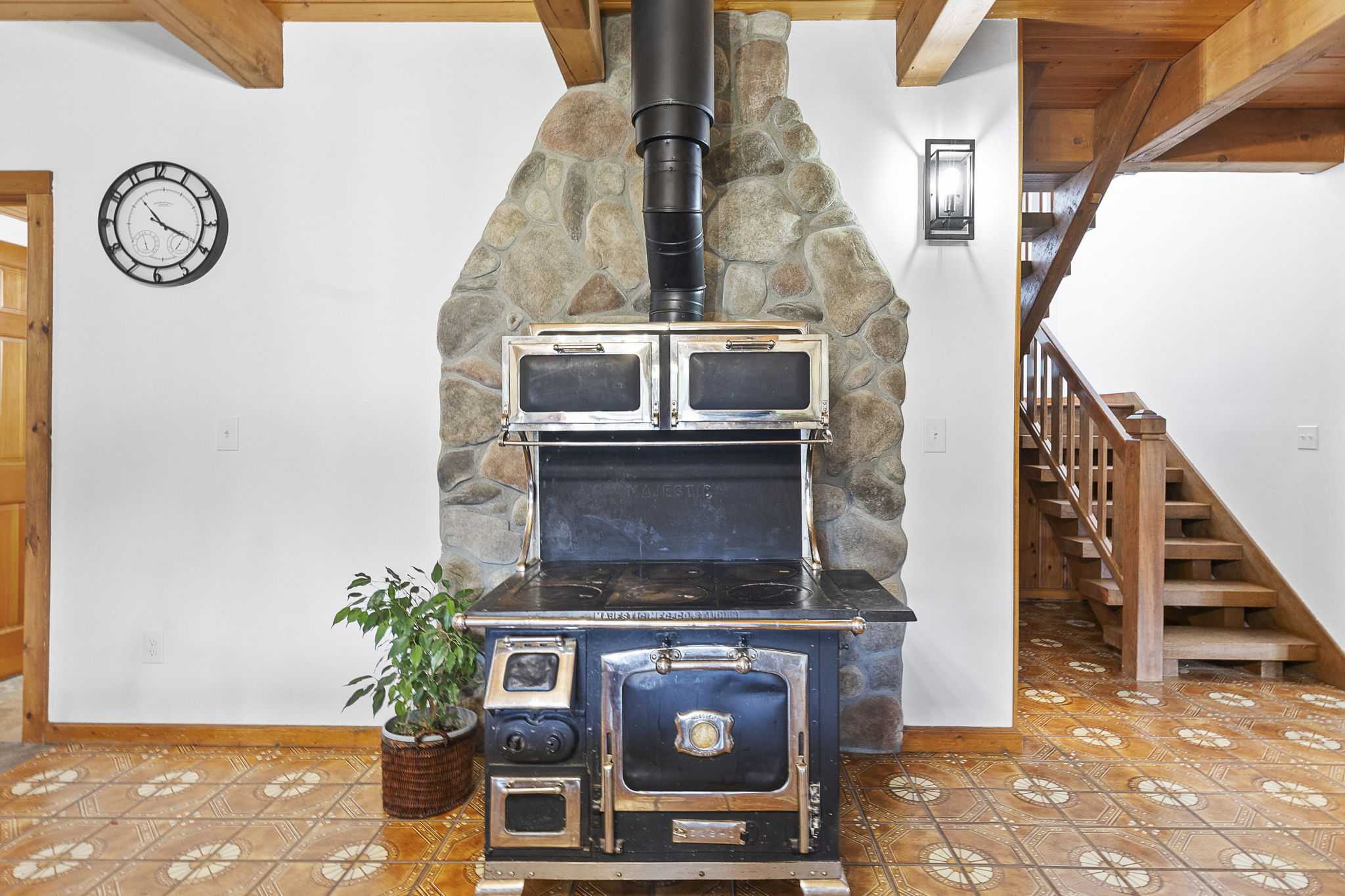 1862 Mountain Meadow Lane