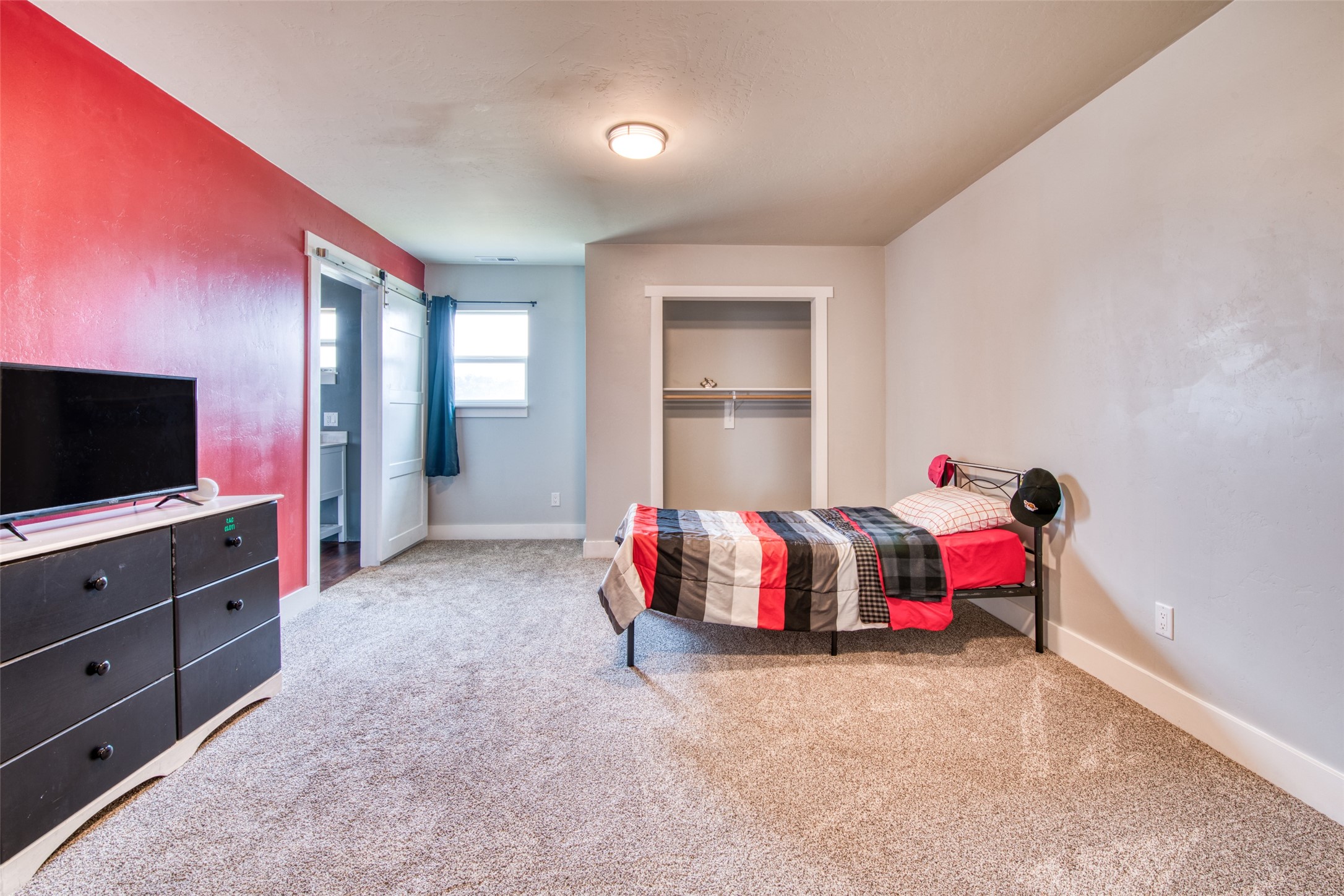 894 Doty Lane