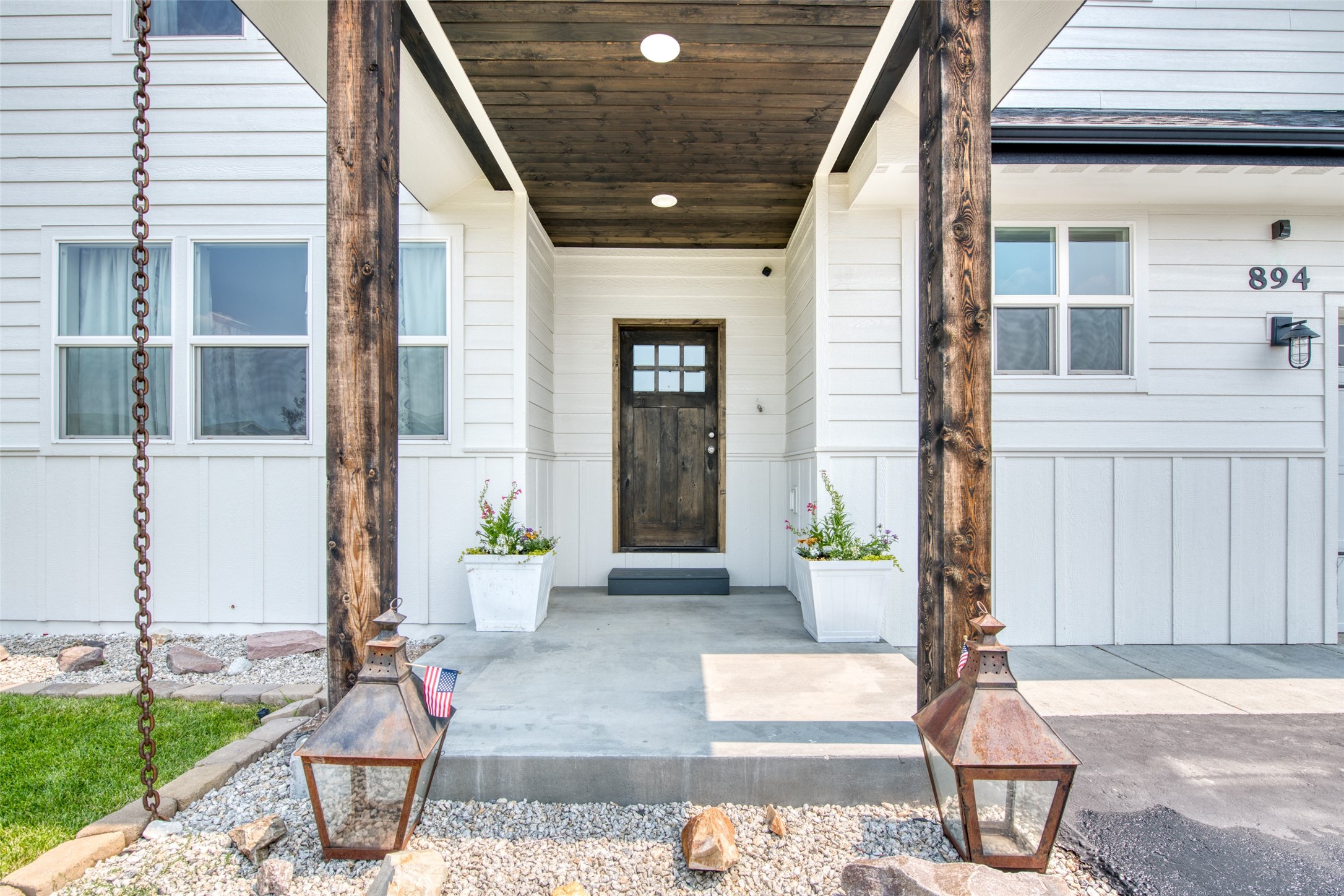 894 Doty Lane