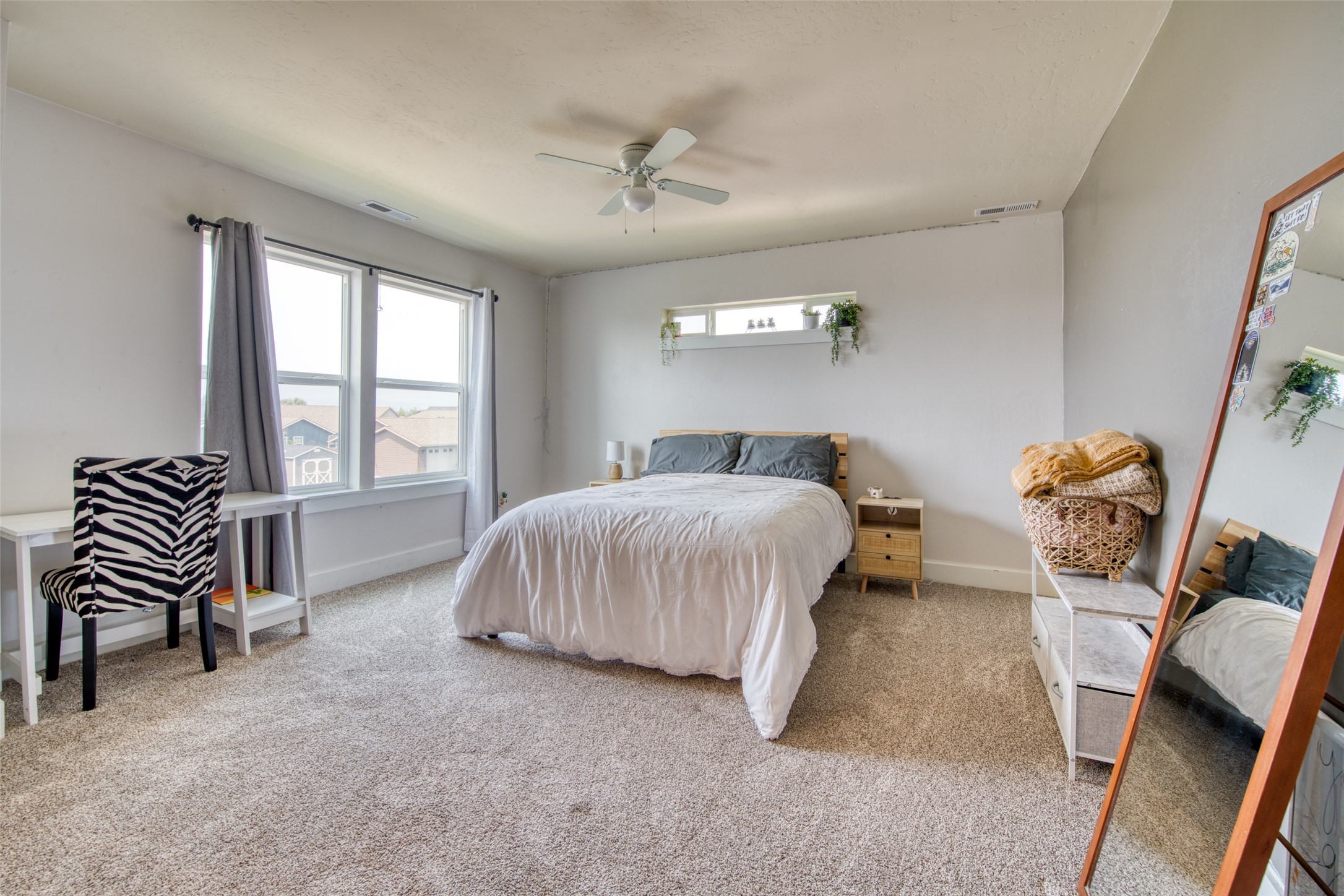894 Doty Lane