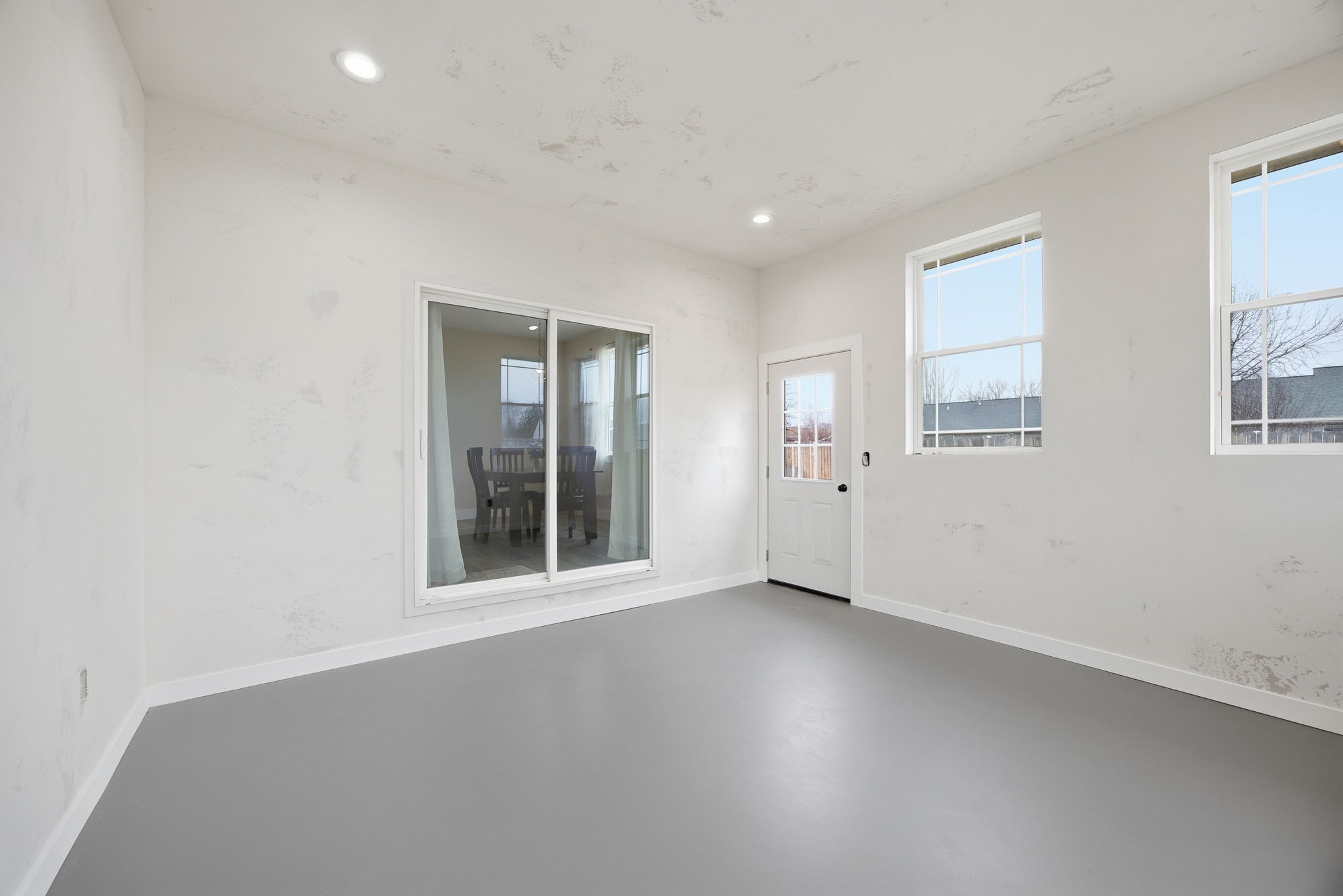 894 Doty Lane
