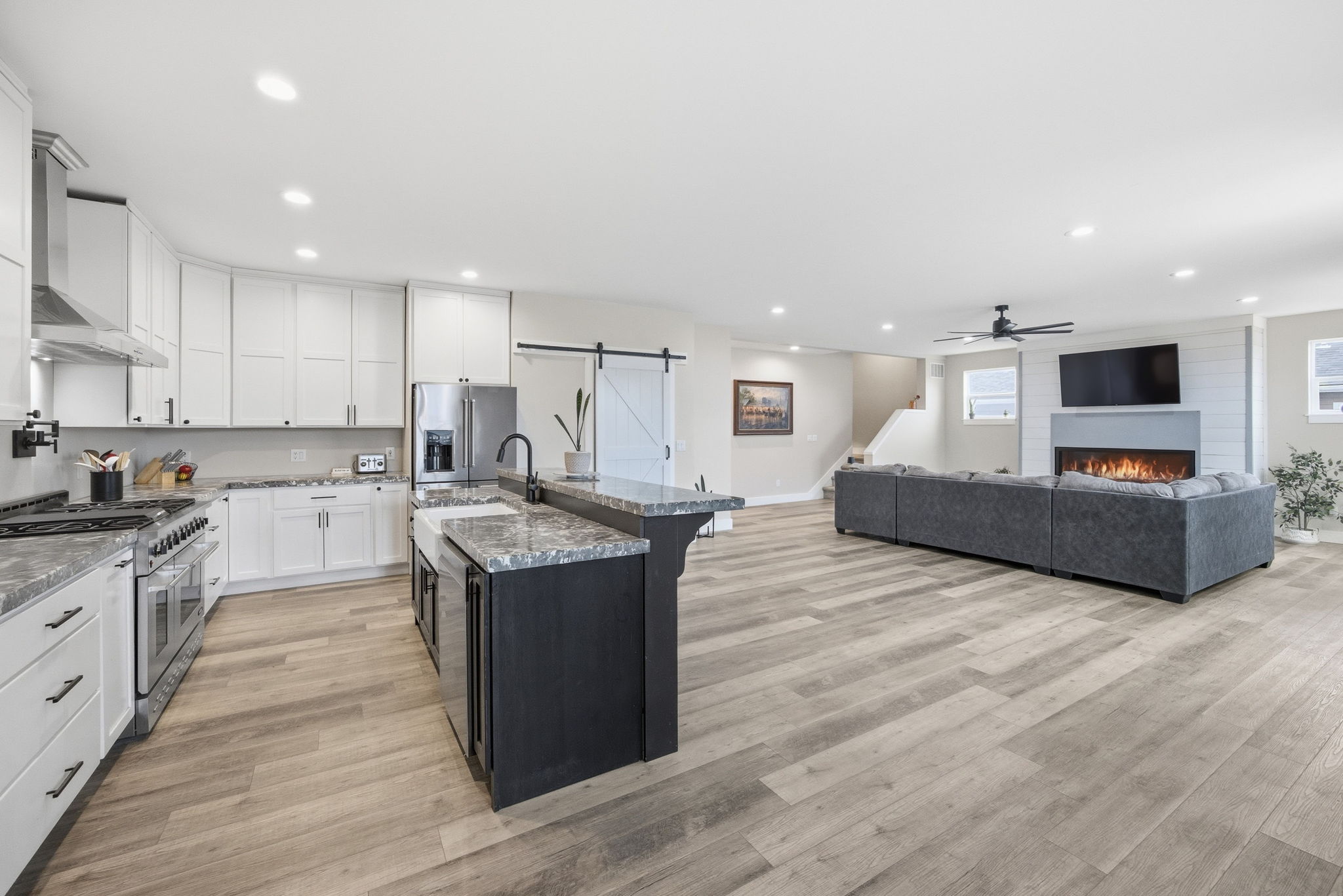 894 Doty Lane