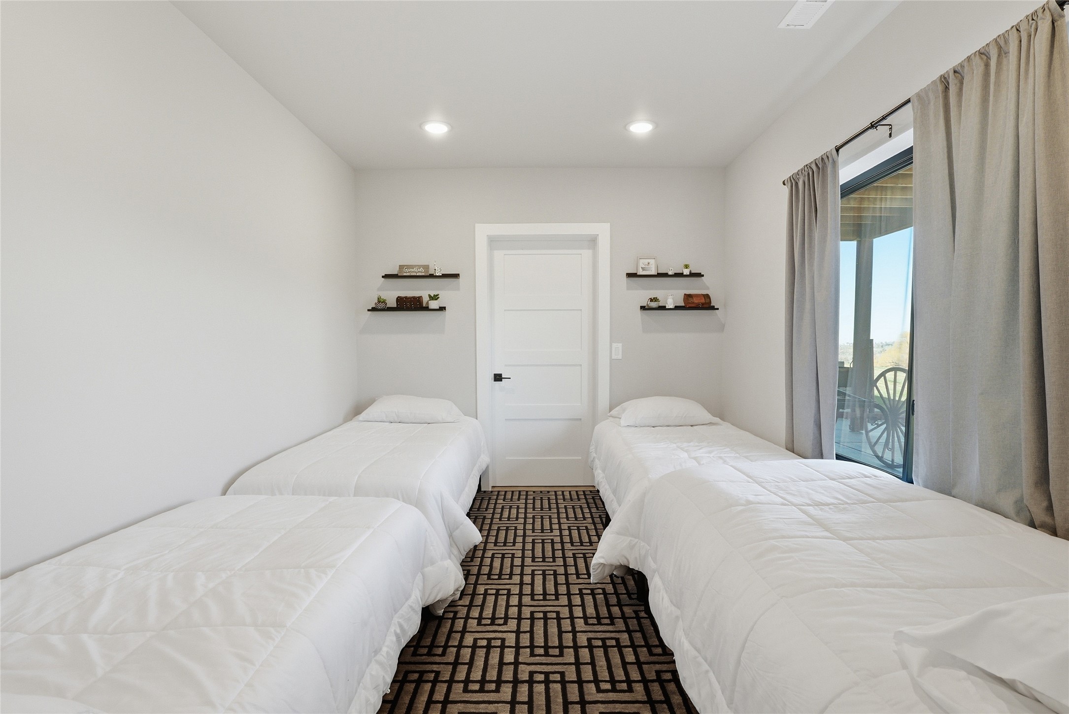 773 Stone Creek Loop