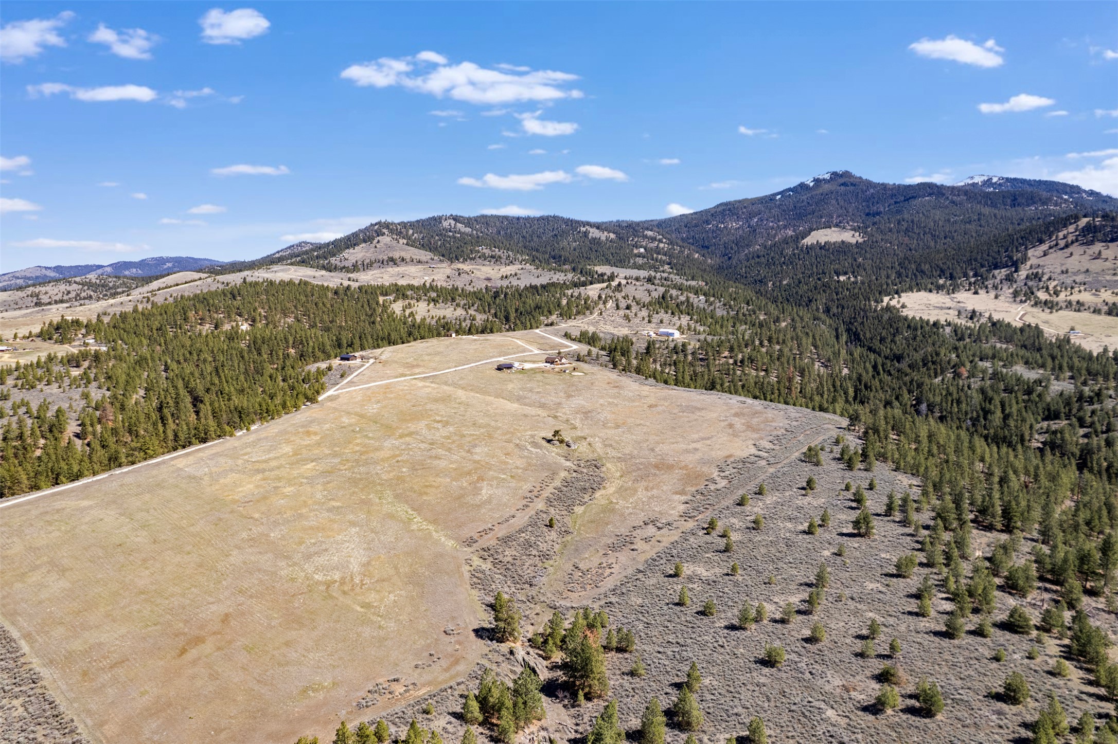 Tract 271 Sapphire Ranch Trail