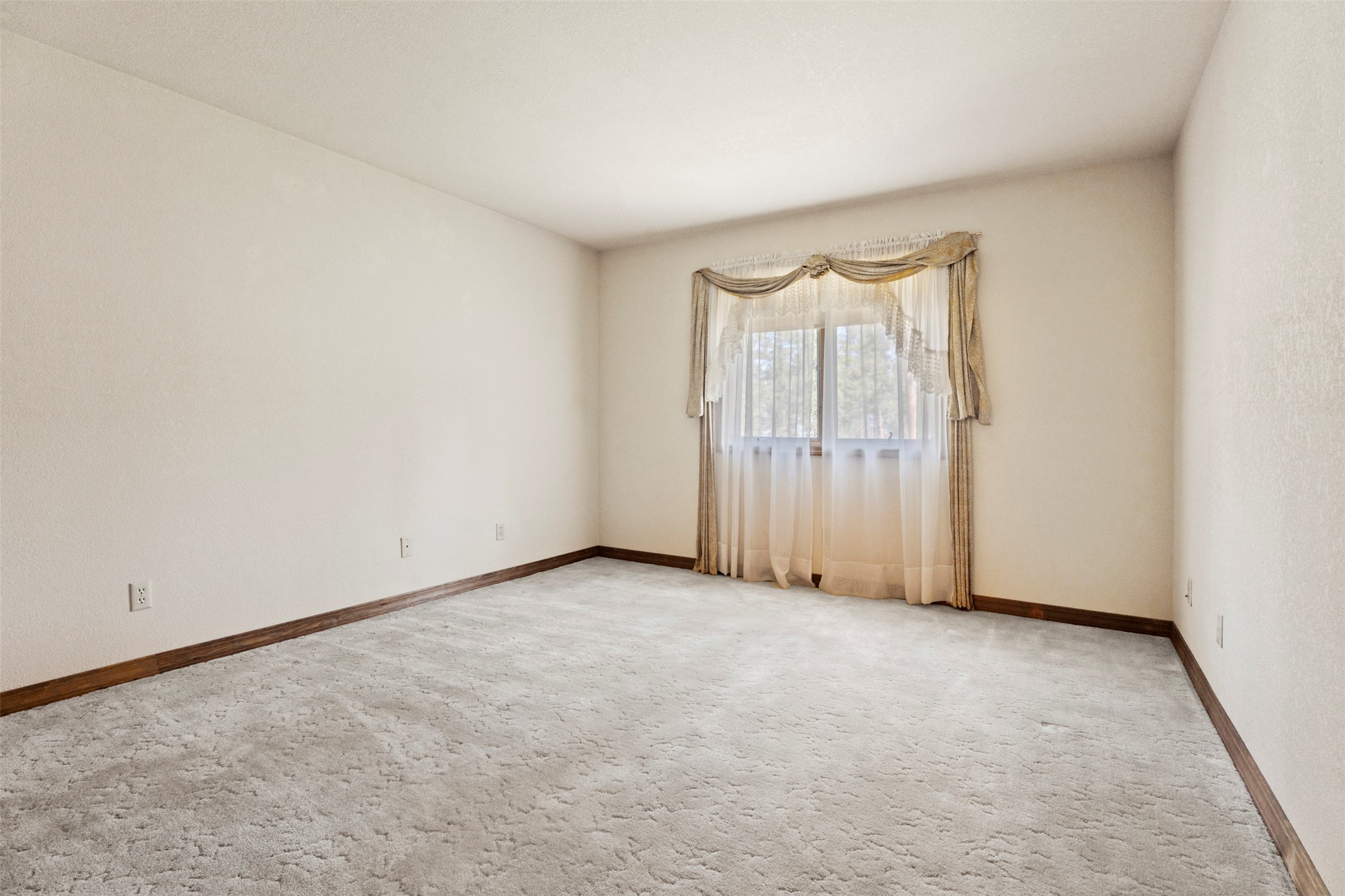 912 Weber Butte Trail