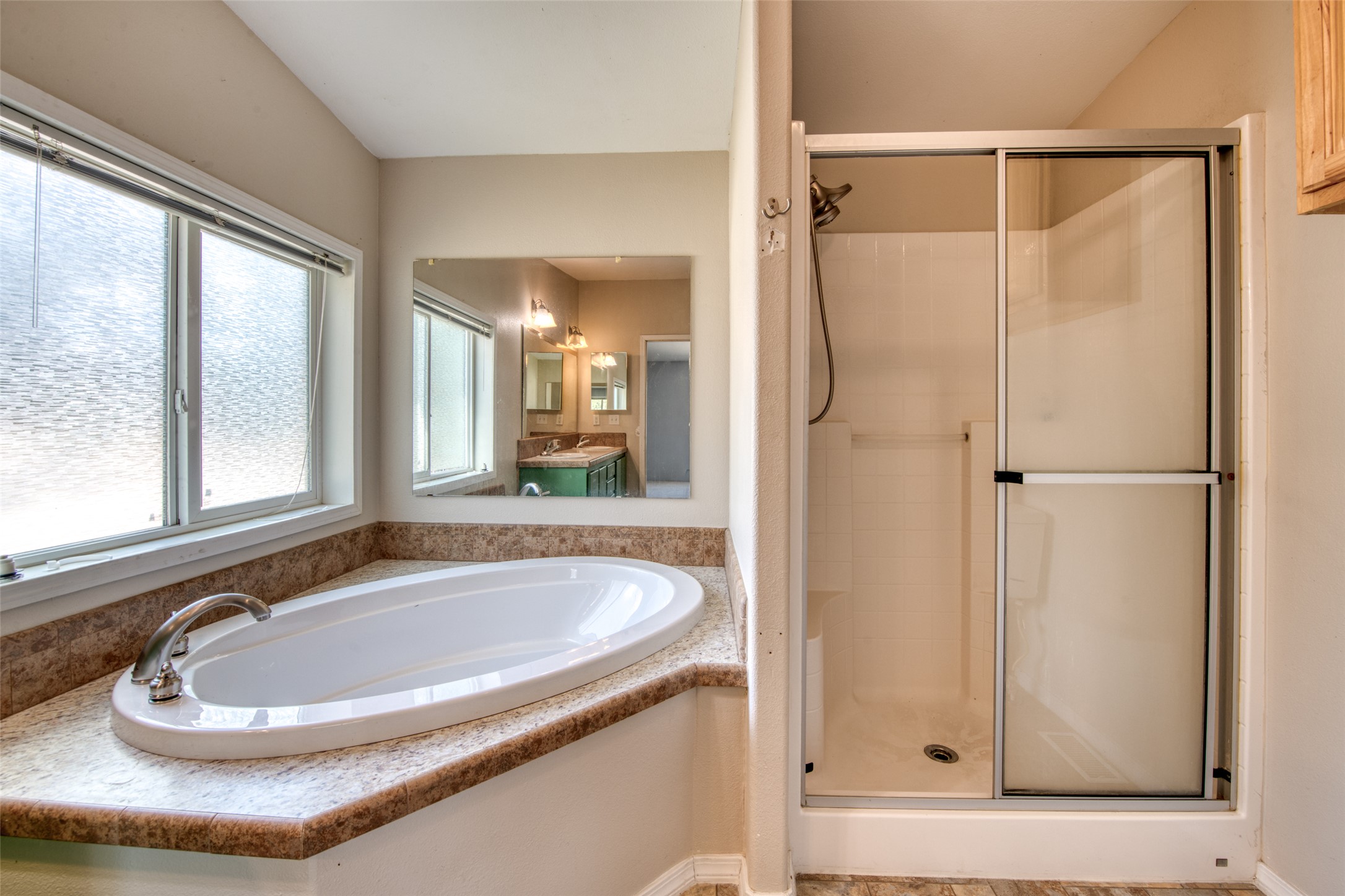 845 Pineview Drive