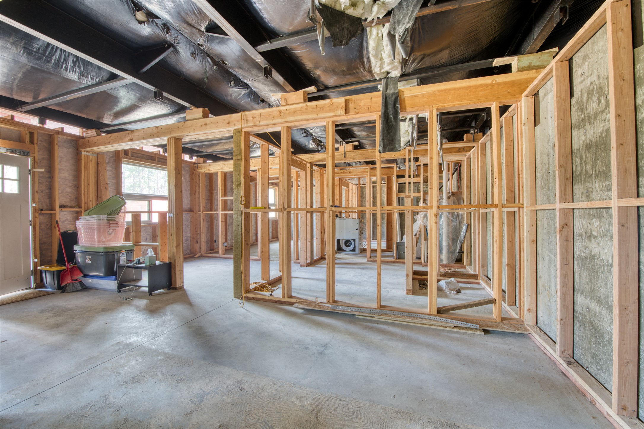 845 Pineview Drive