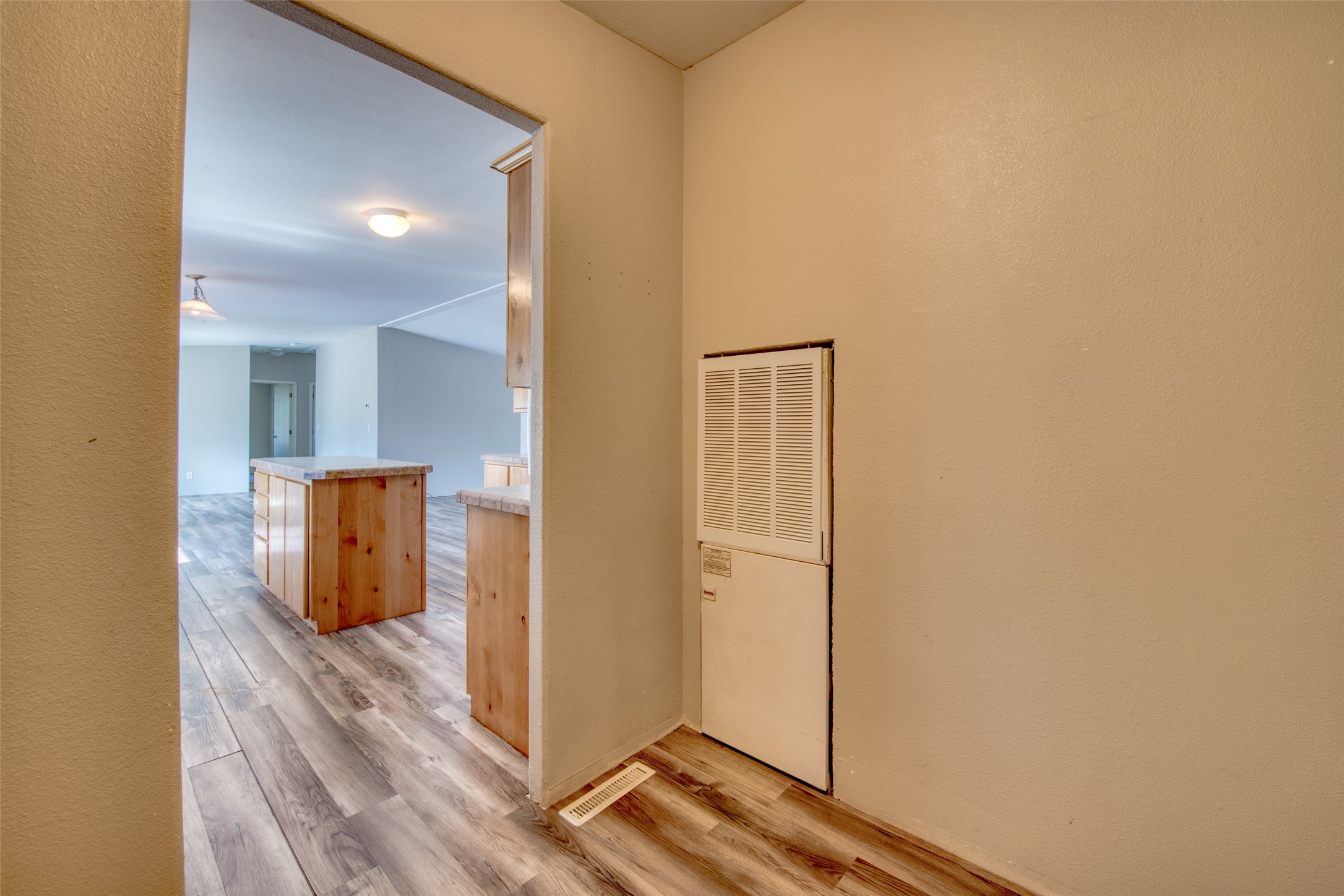 845 Pineview Drive