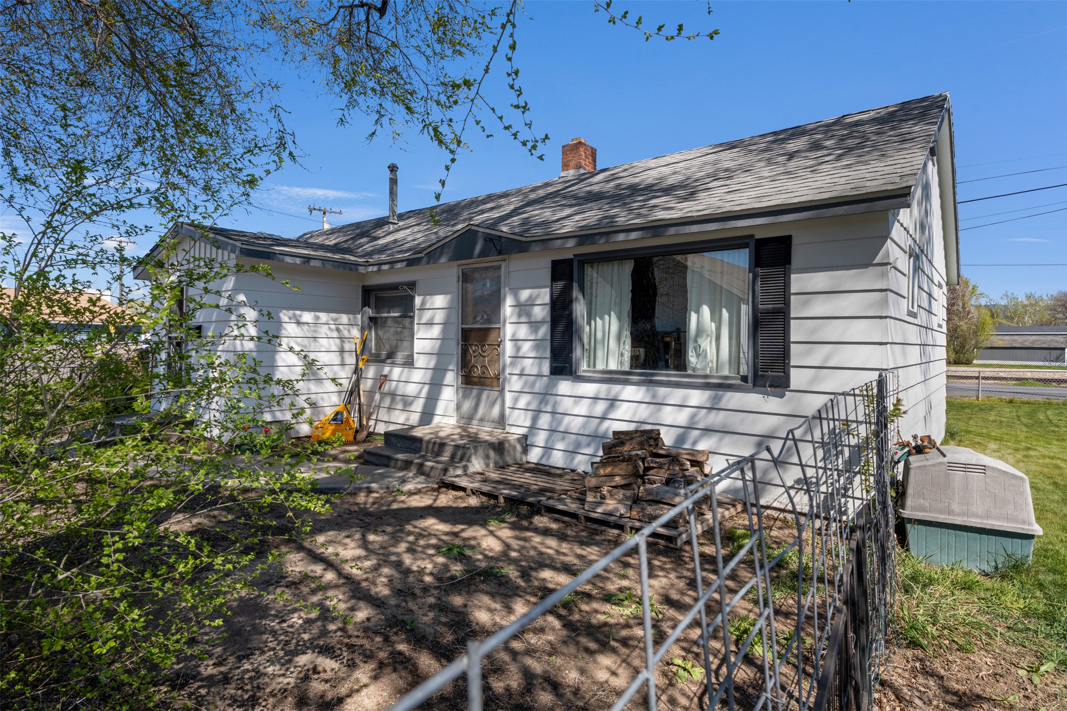 700 & 702 S 1st Street