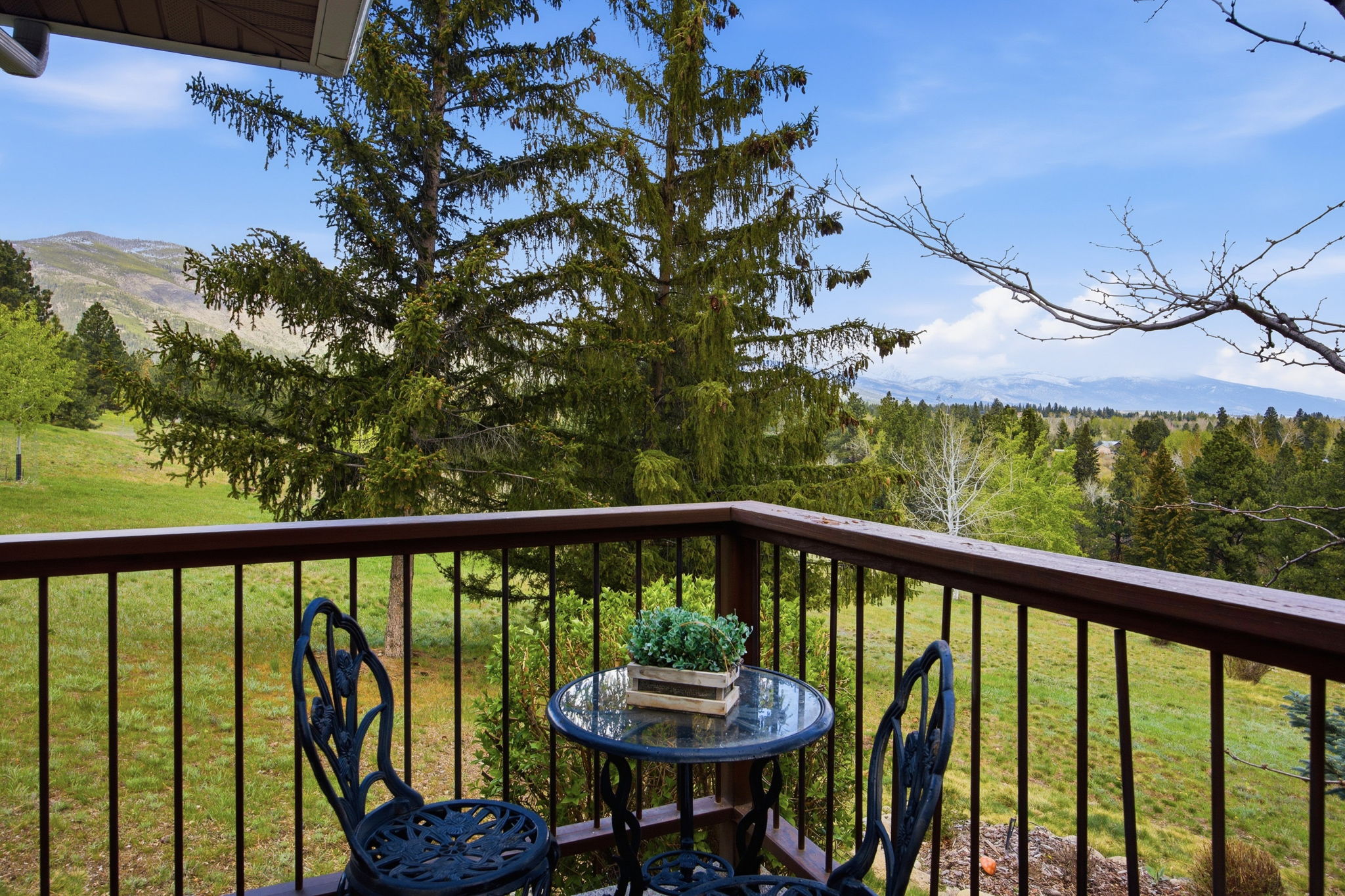 328 Westhills Way