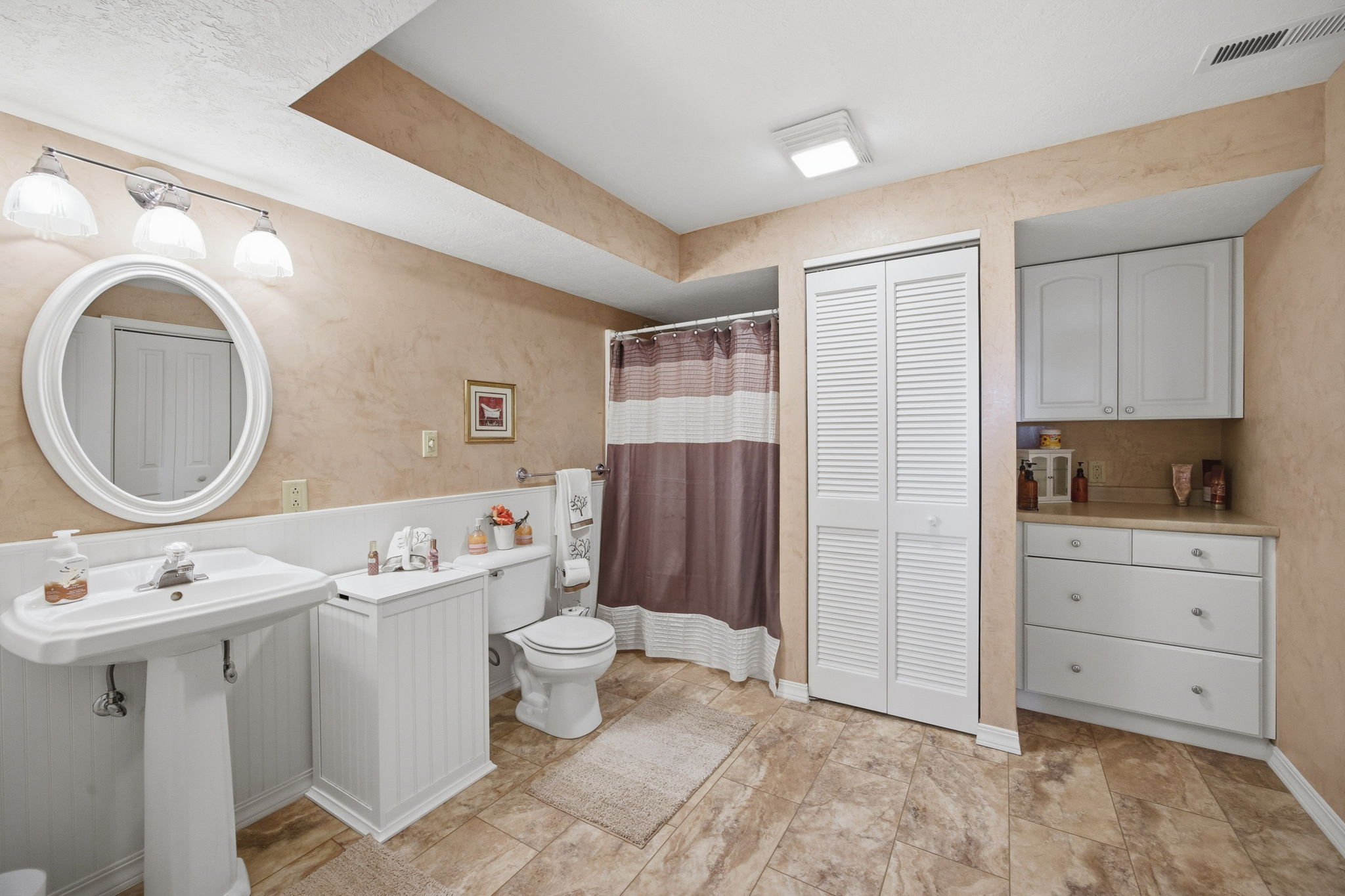 328 Westhills Way