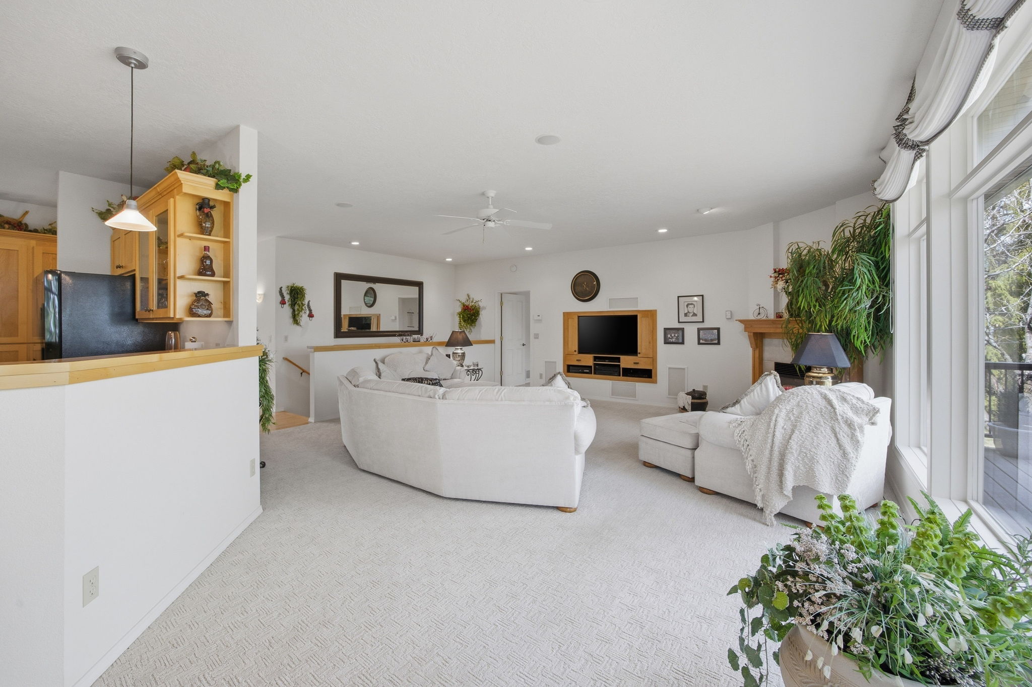 328 Westhills Way